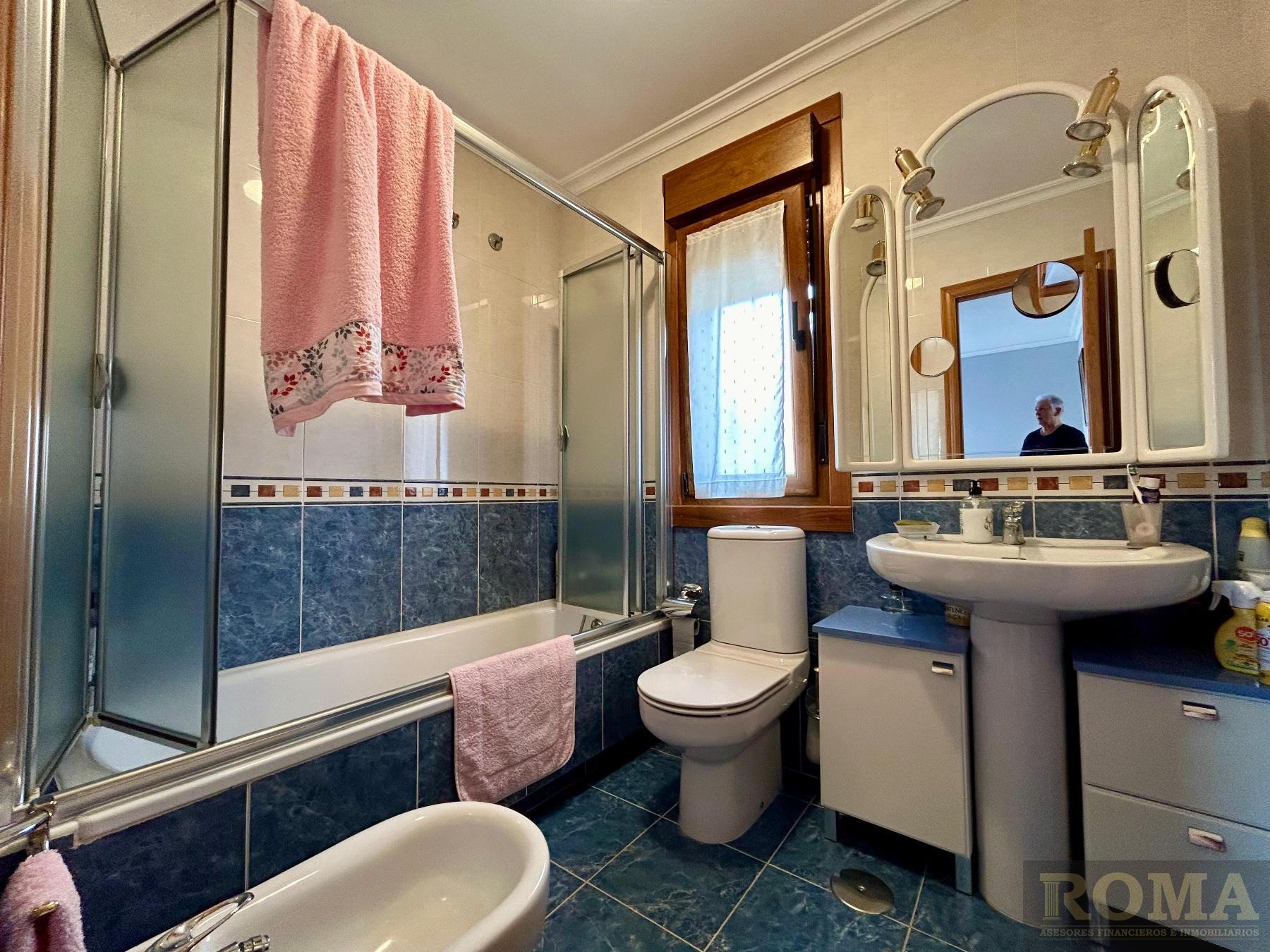 For sale of chalet in Castellanos de Moriscos