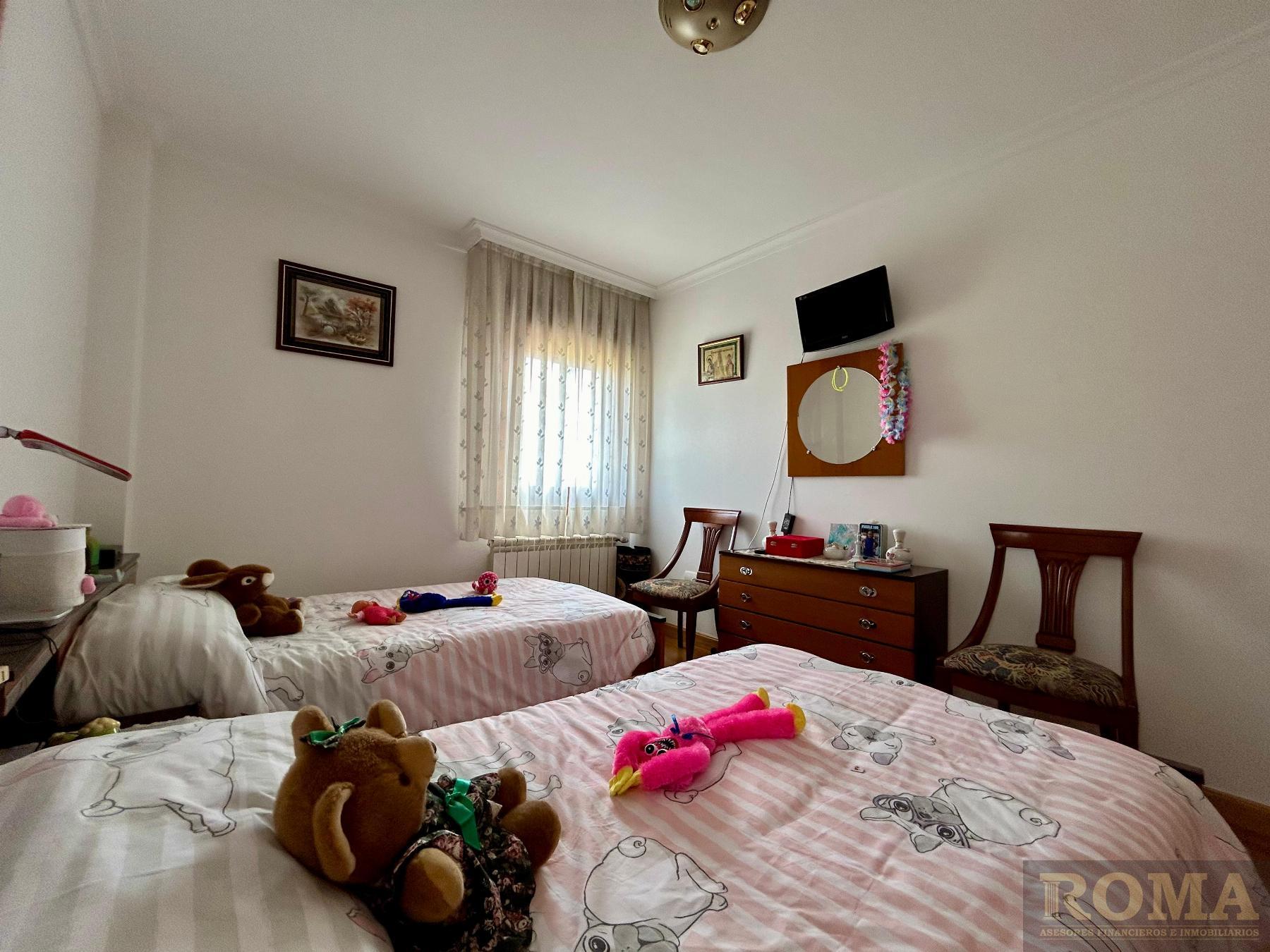 For sale of chalet in Castellanos de Moriscos