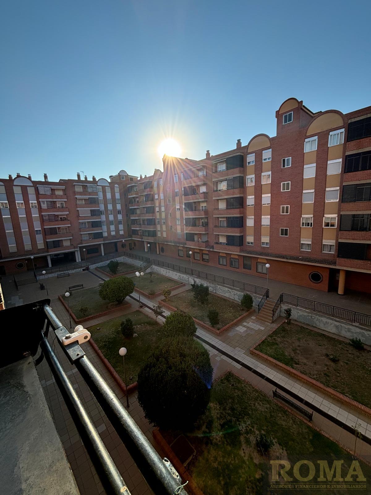 For sale of flat in Salamanca
