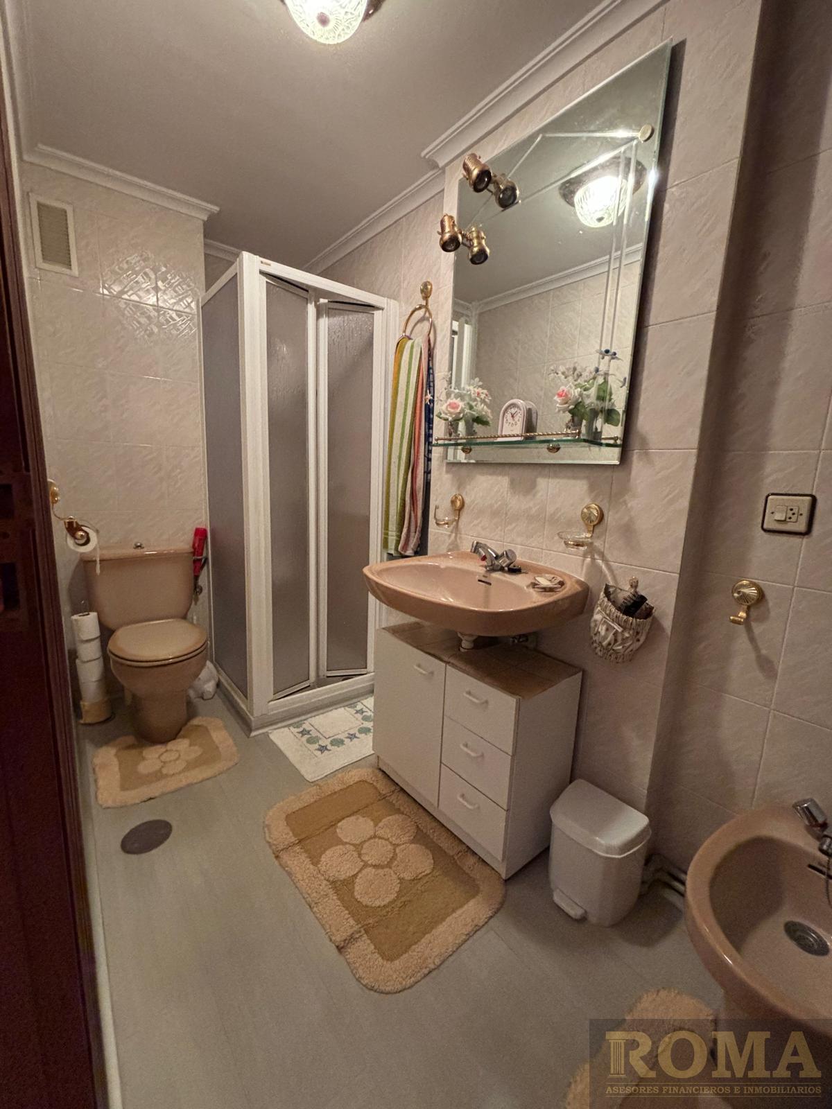 For sale of flat in Salamanca