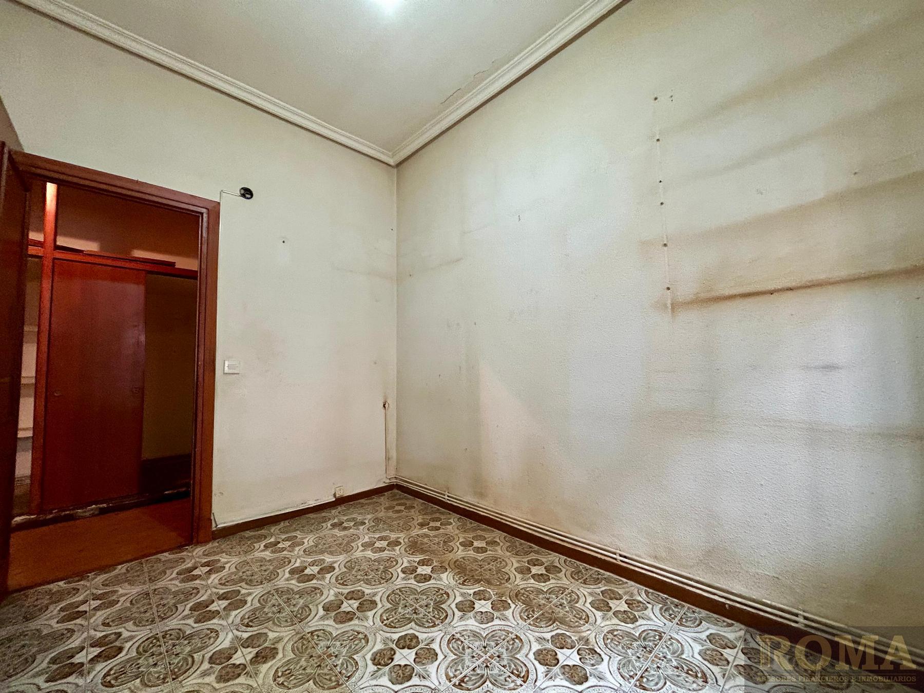 For sale of flat in Salamanca