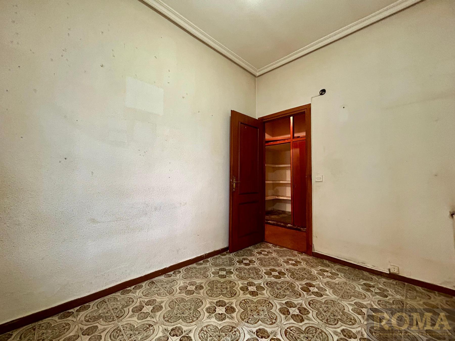 For sale of flat in Salamanca