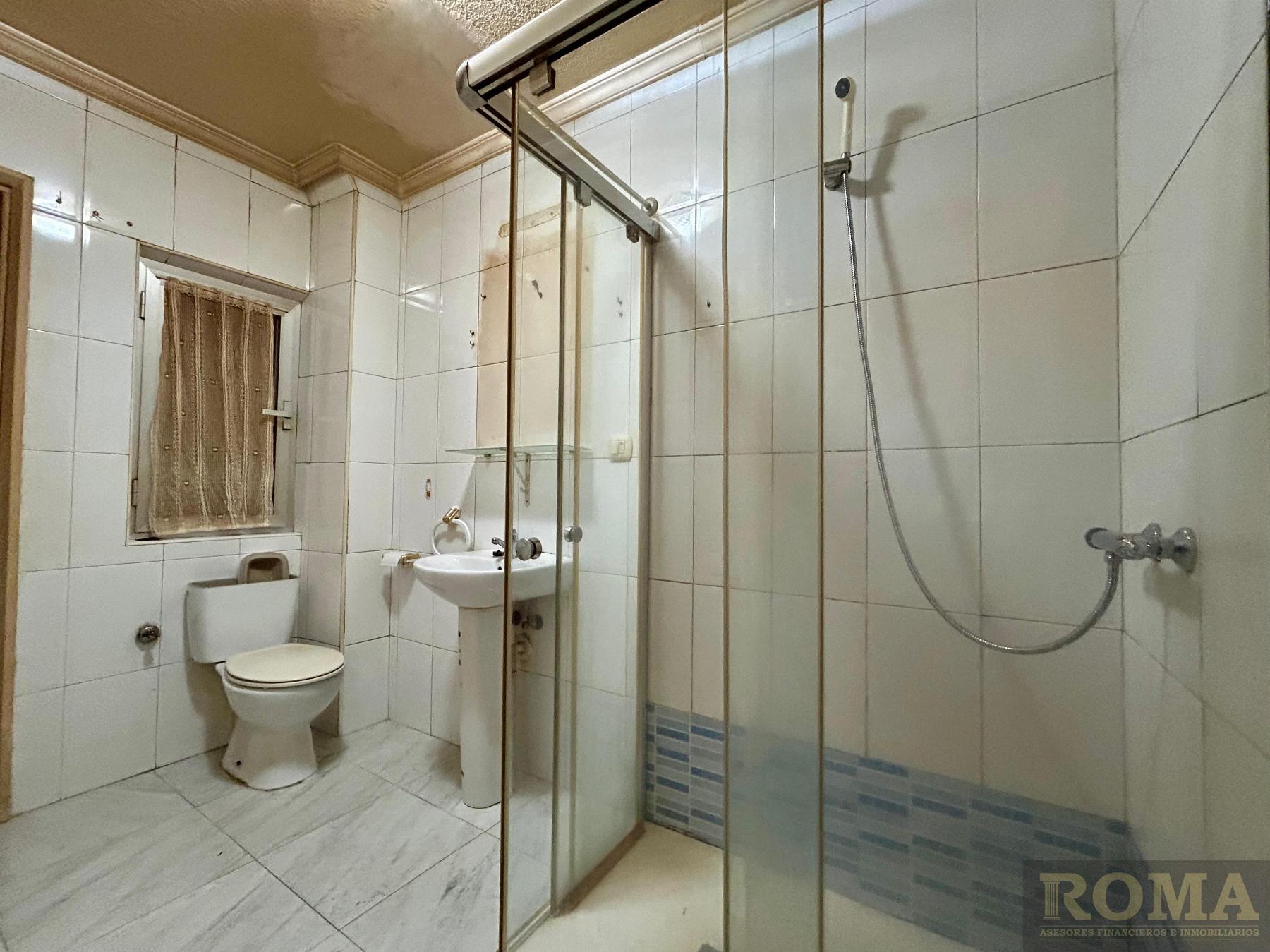 For sale of flat in Salamanca