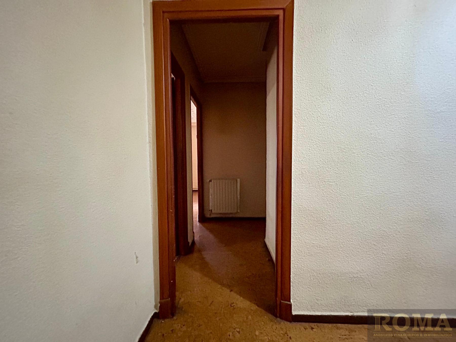For sale of flat in Salamanca