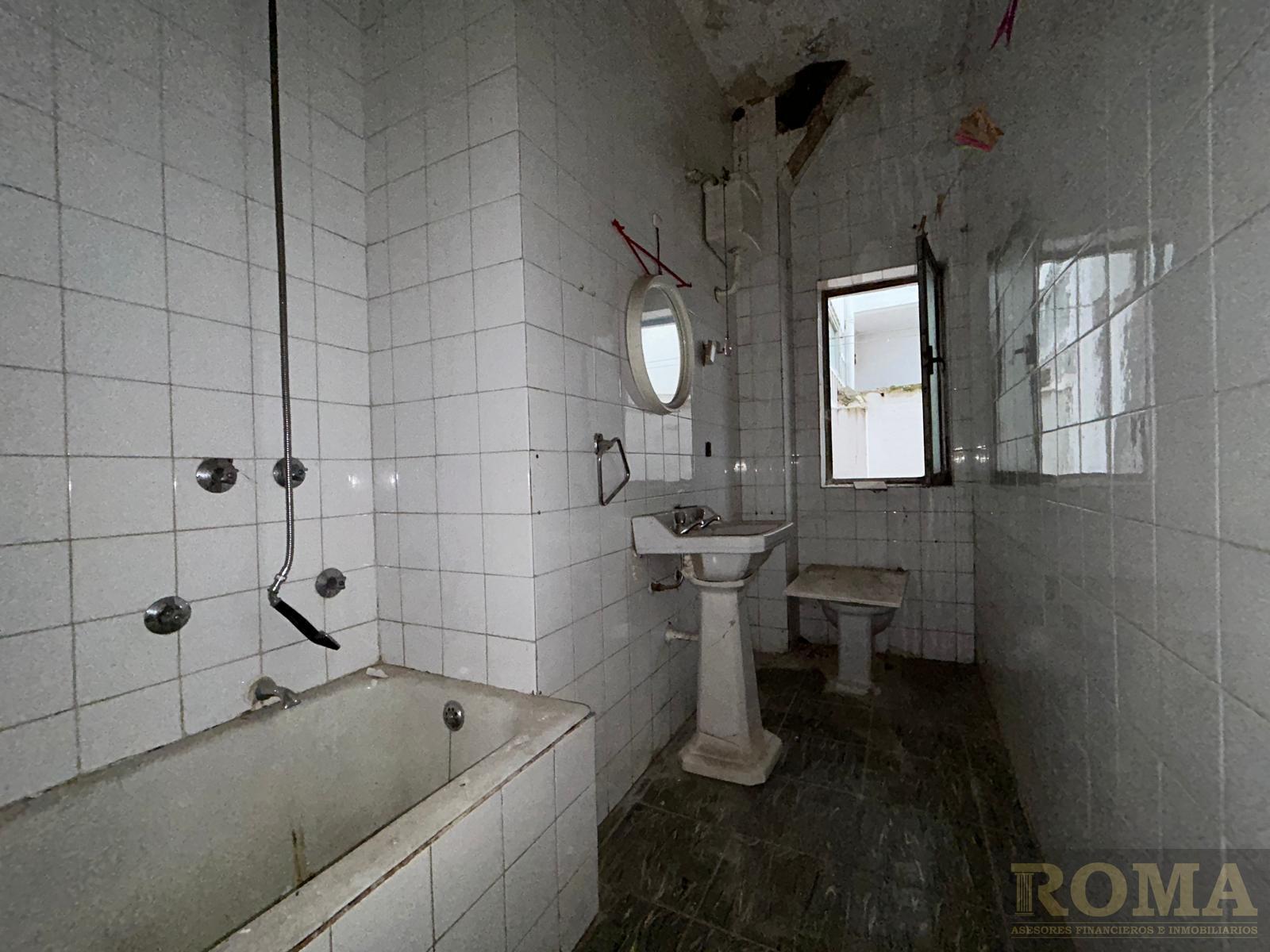 For sale of flat in Salamanca