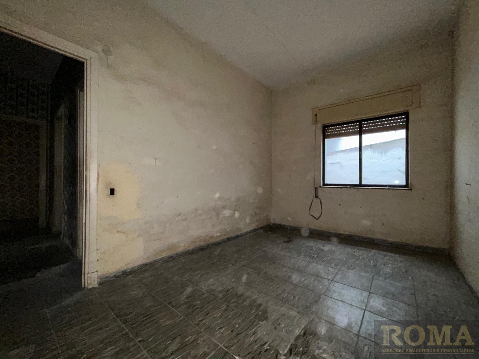 For sale of flat in Salamanca