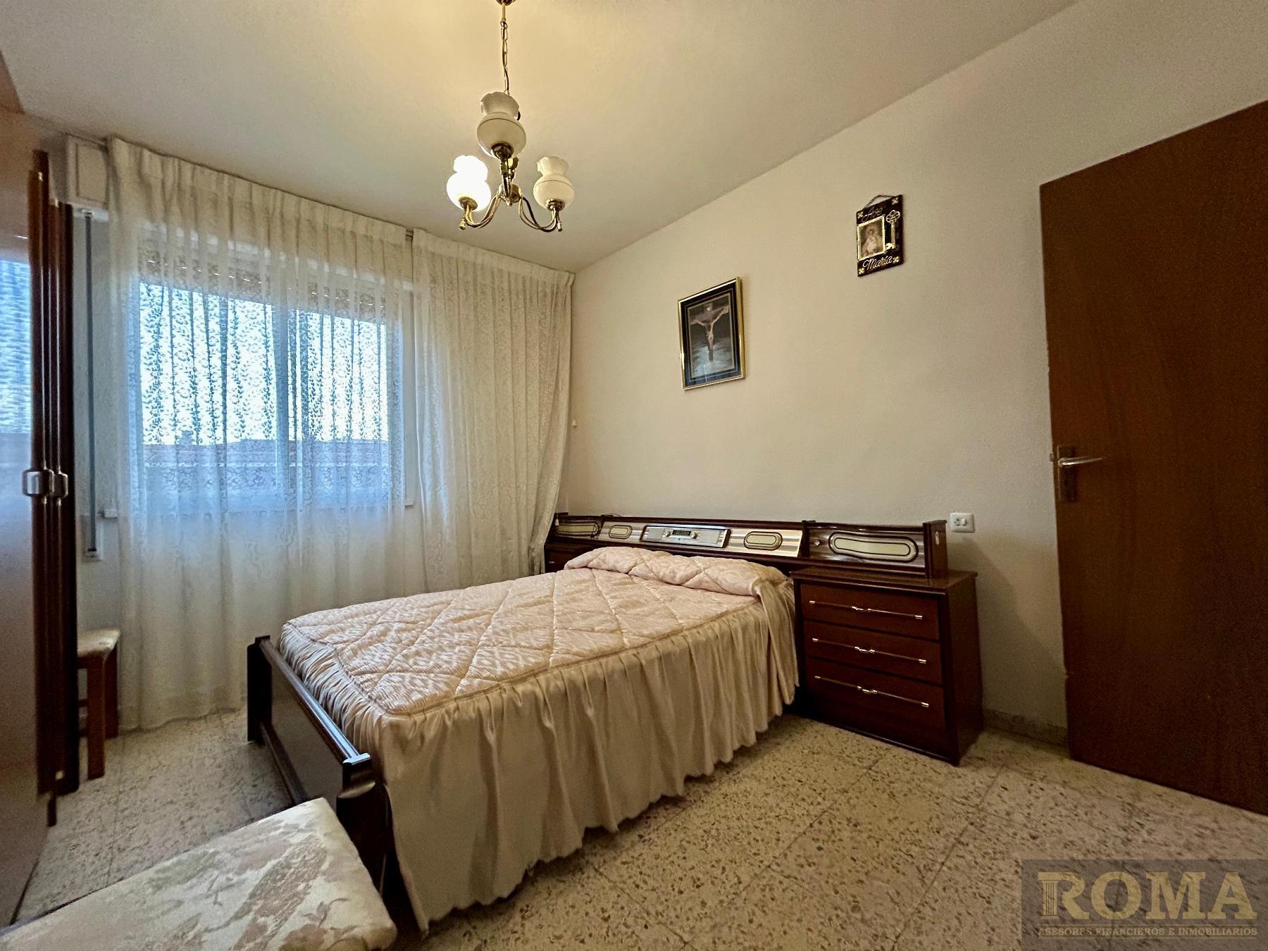For sale of flat in Salamanca