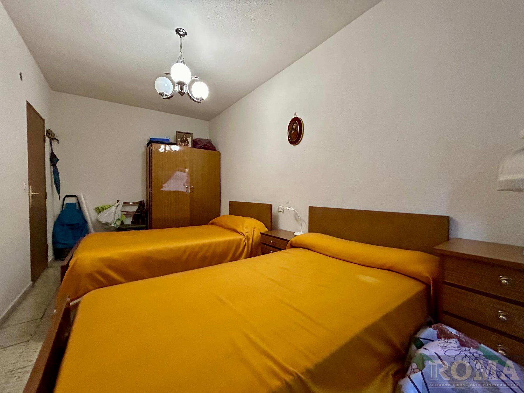 For sale of flat in Salamanca