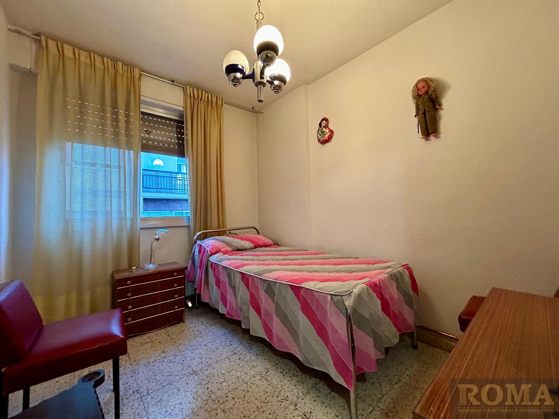 For sale of flat in Salamanca