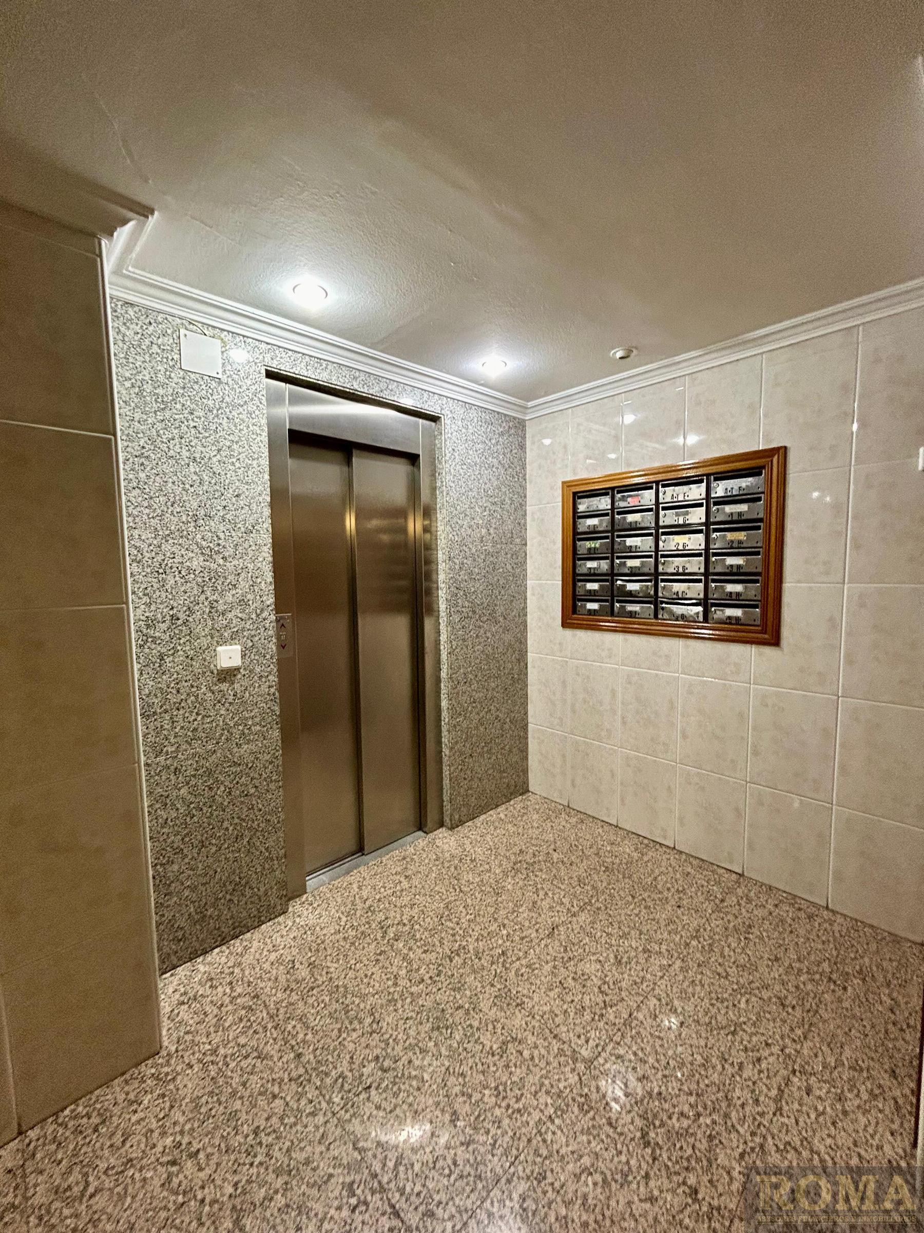 For sale of flat in Salamanca