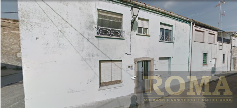 For sale of house in Sobradillo