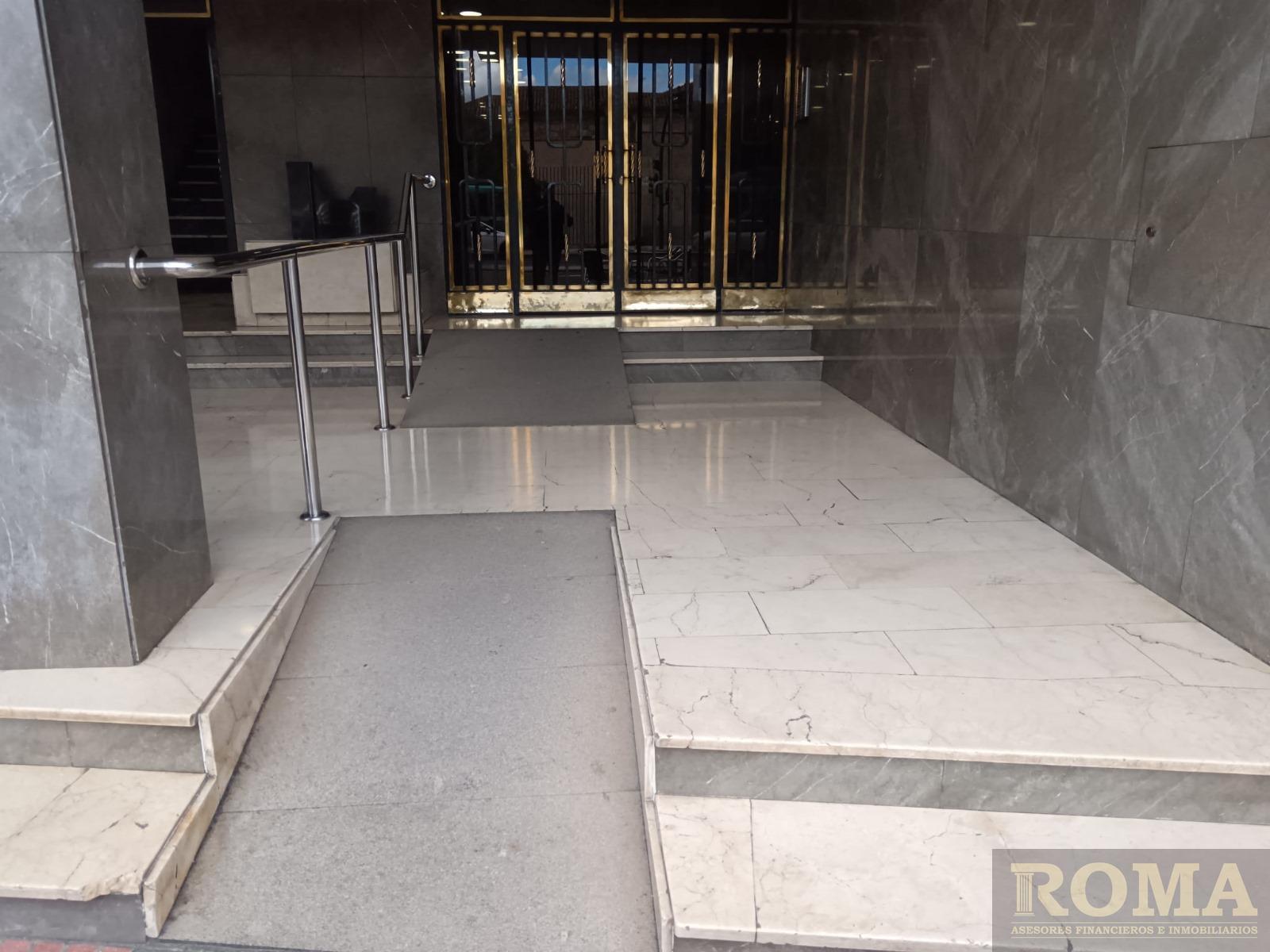 For sale of flat in Salamanca