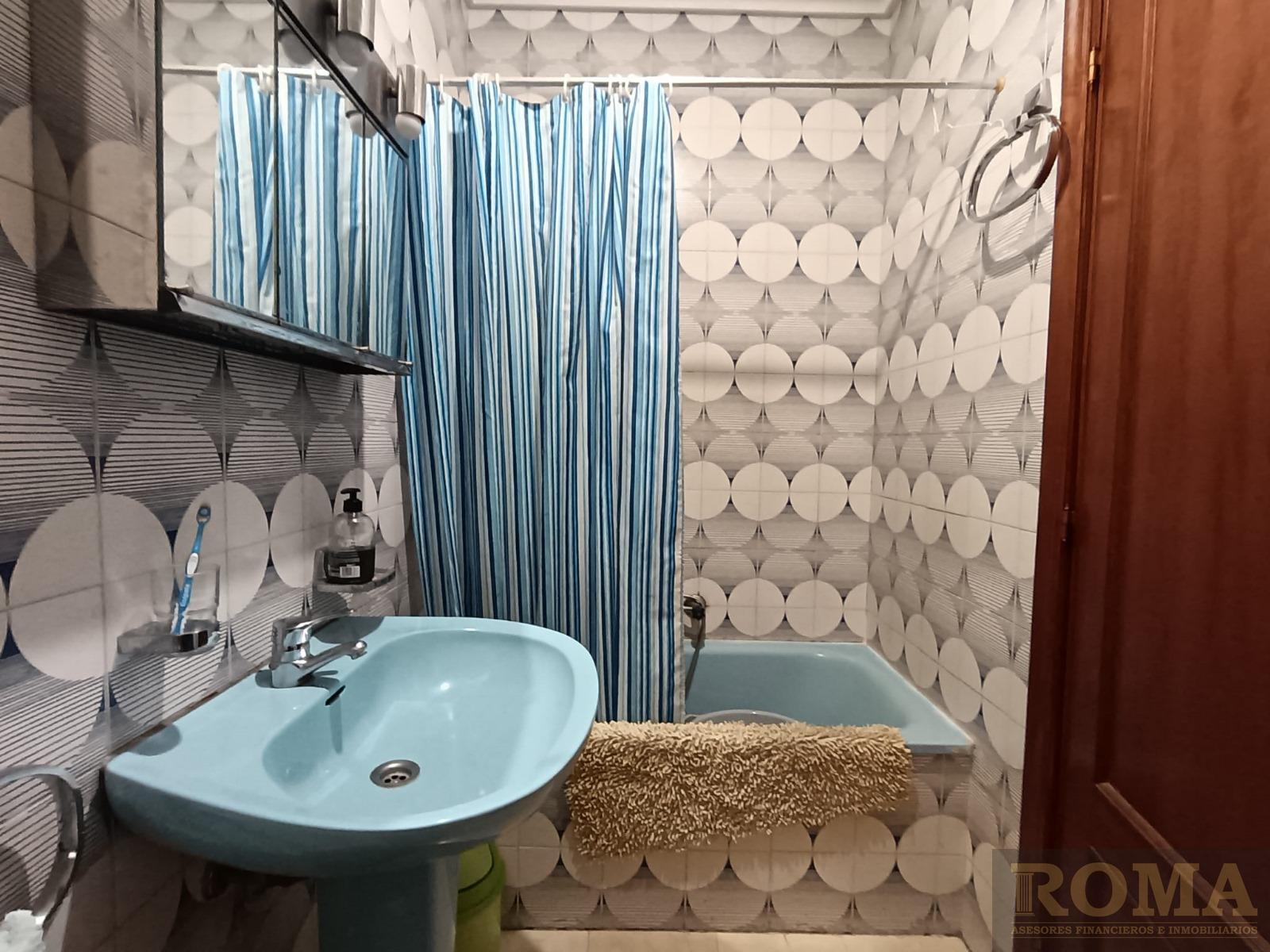 For sale of flat in Salamanca