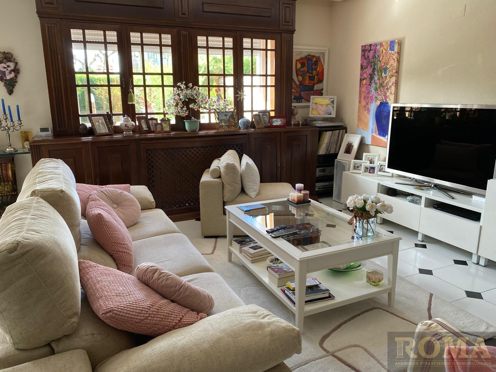 Venta de chalet en Santa Marta de Tormes