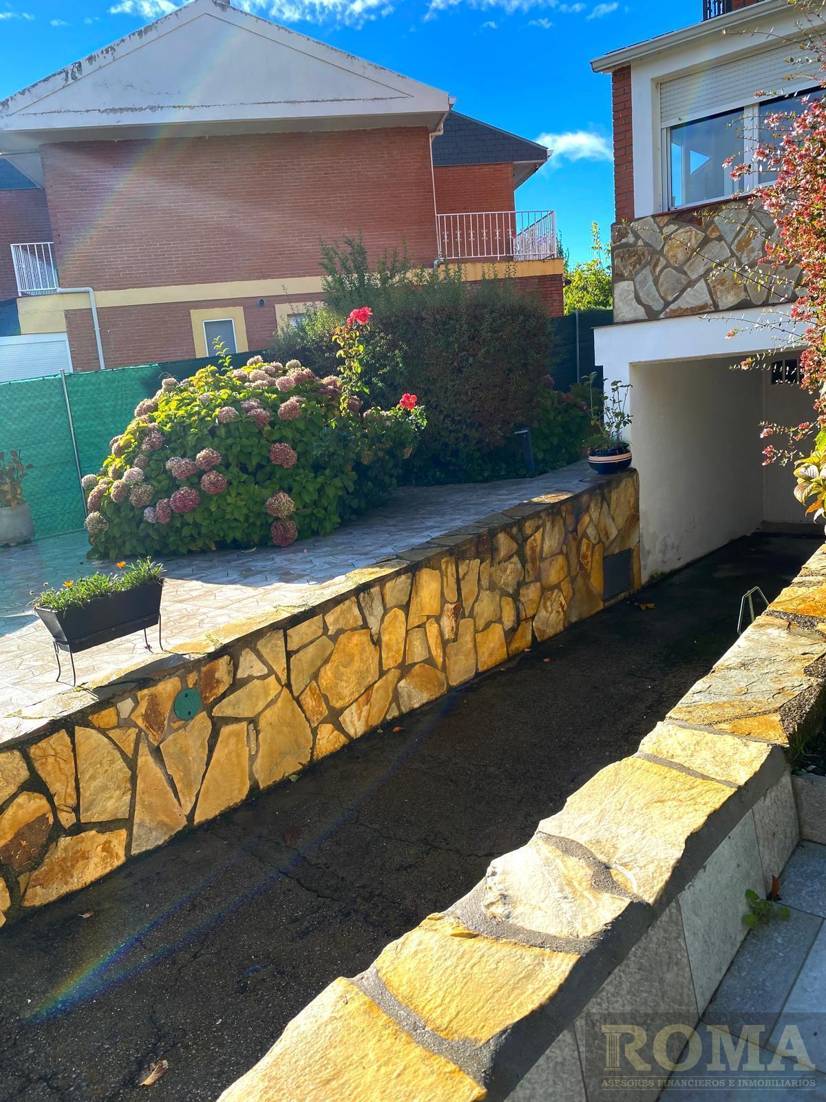 Venta de chalet en Santa Marta de Tormes