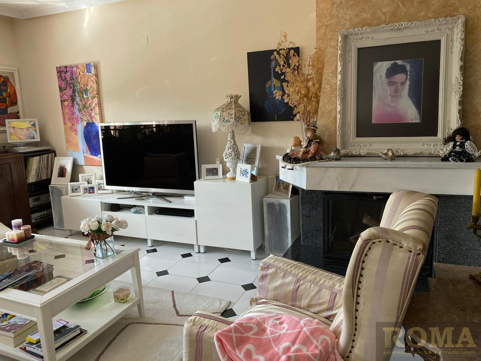 Venta de chalet en Santa Marta de Tormes