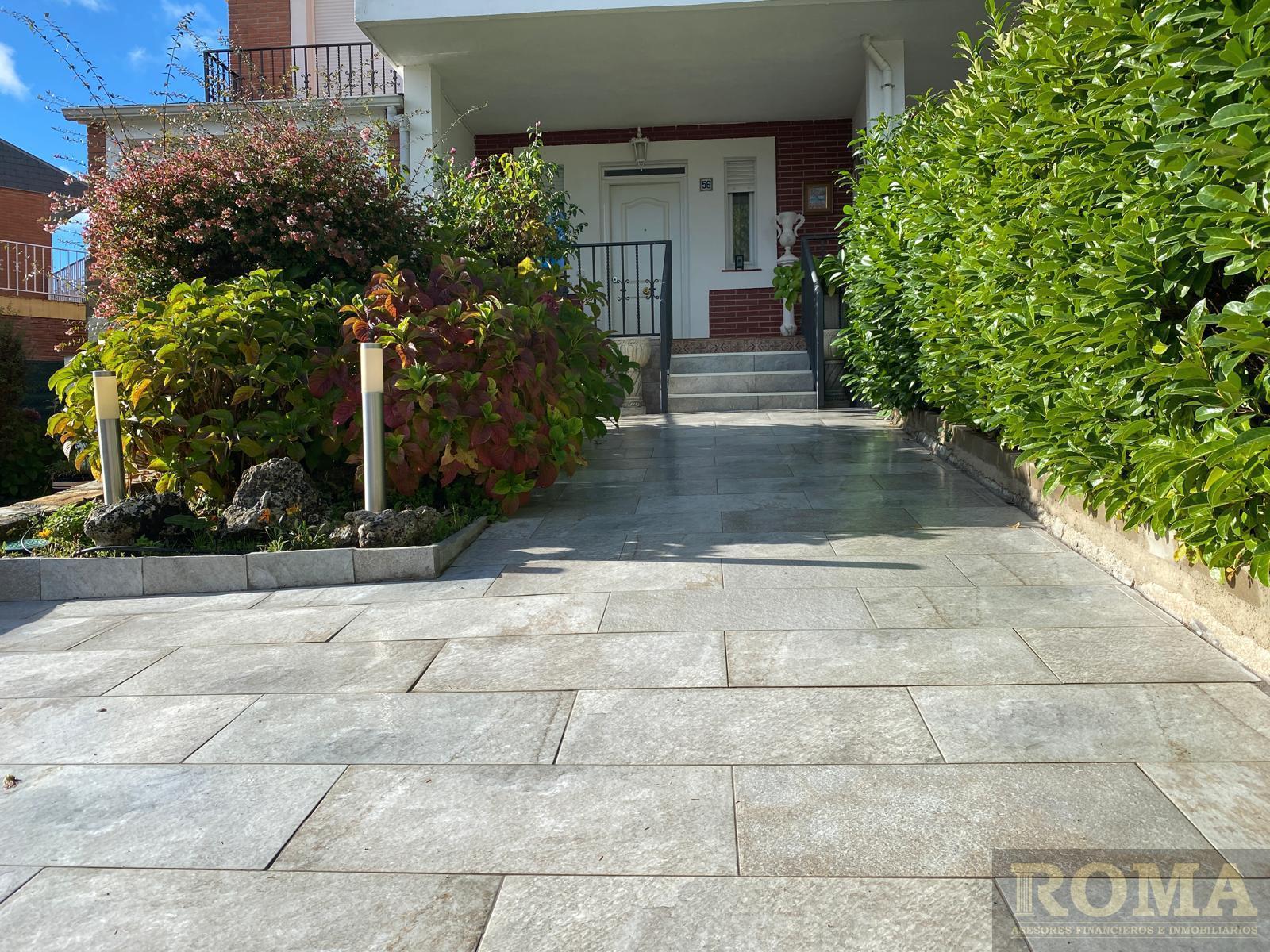 Venta de chalet en Santa Marta de Tormes