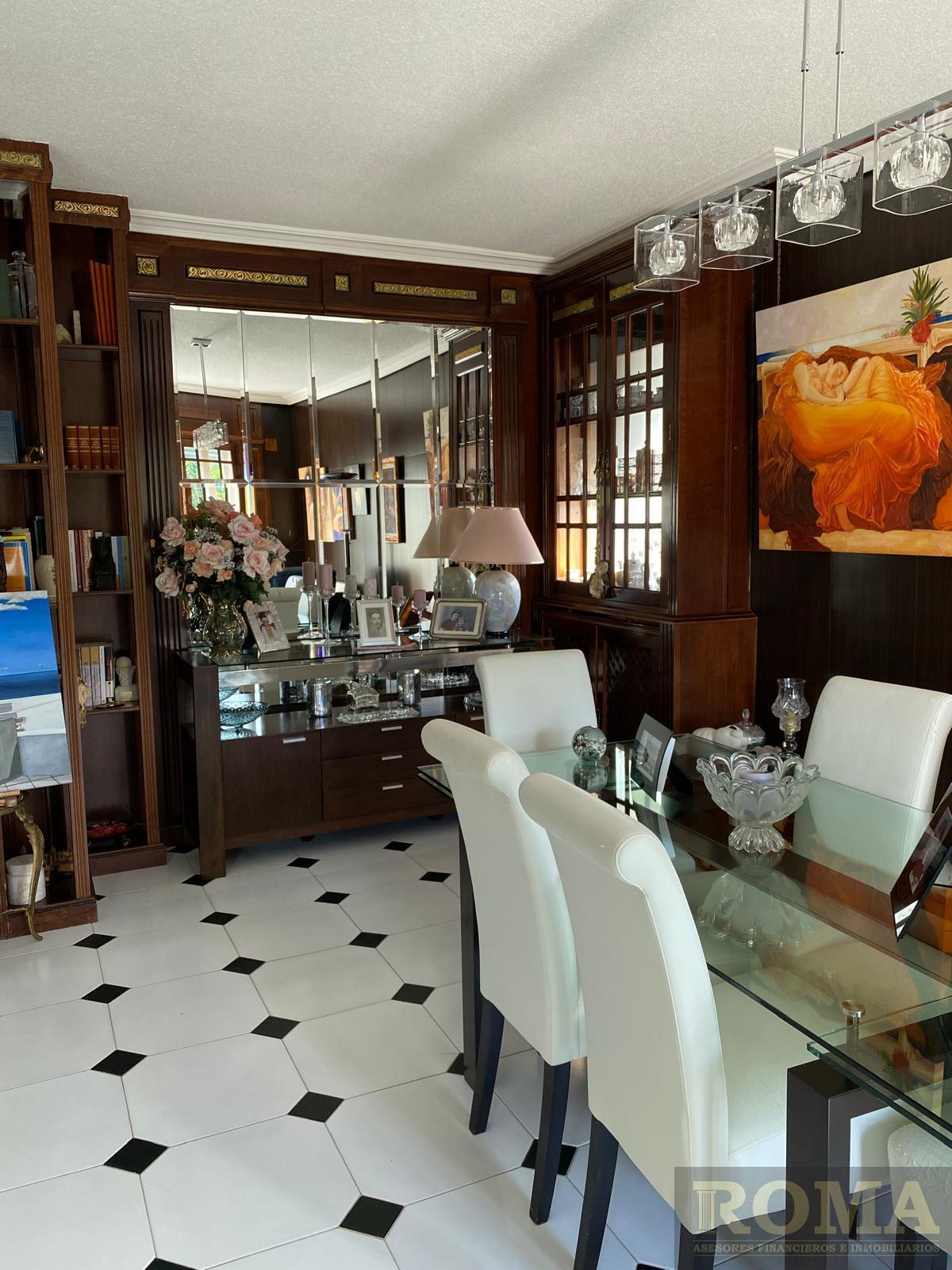 Venta de chalet en Santa Marta de Tormes
