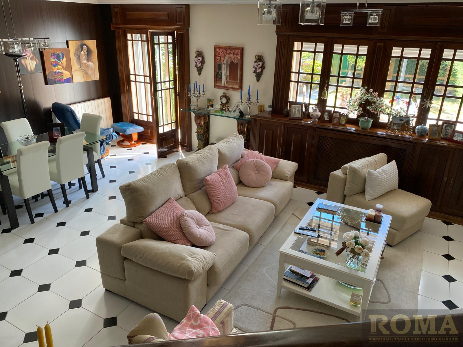 Venta de chalet en Santa Marta de Tormes