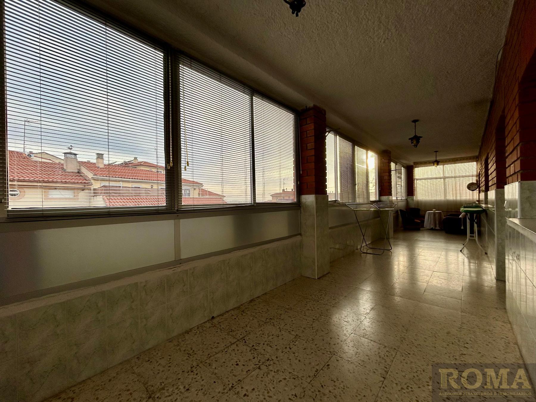 For sale of house in Cabrerizos