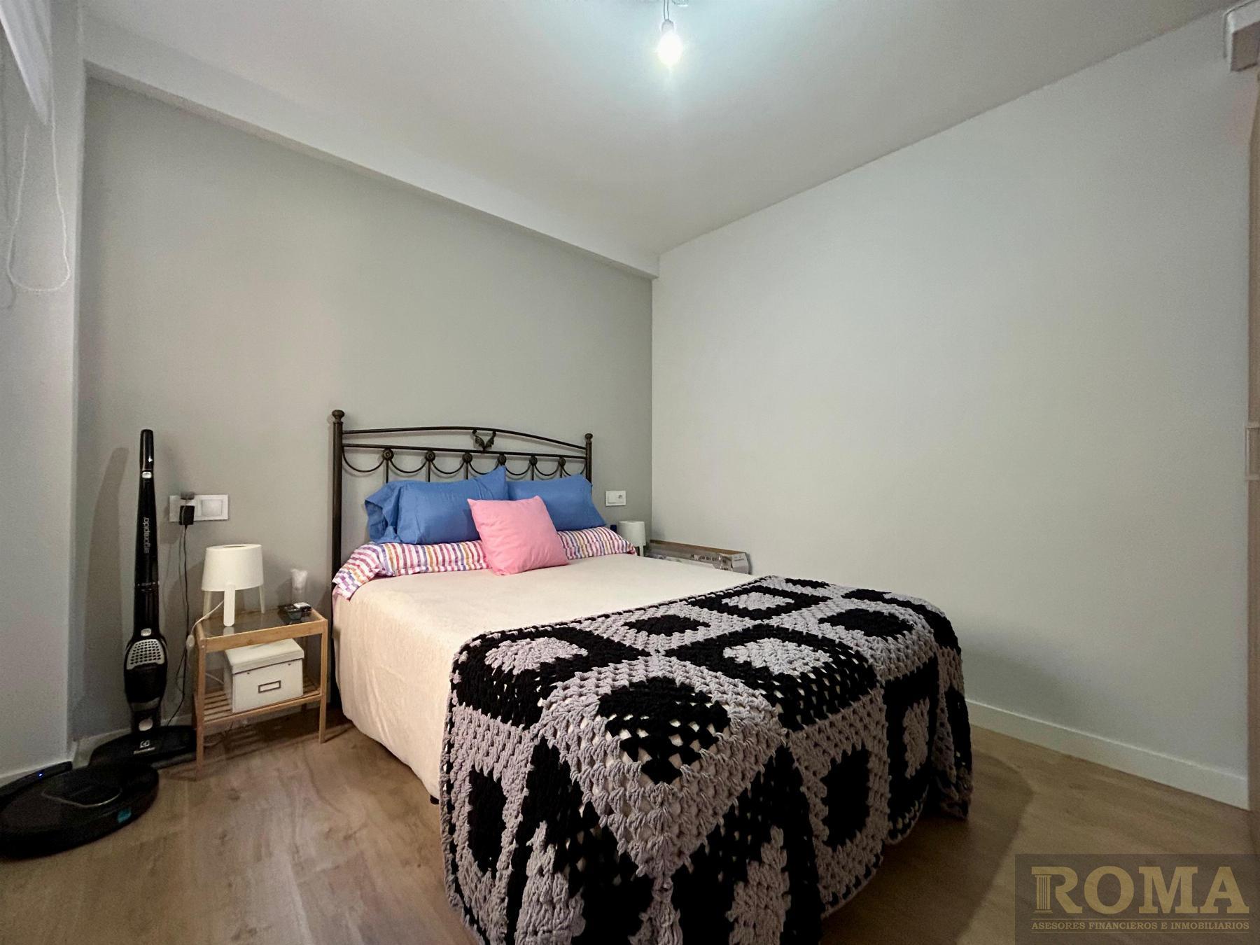 For sale of flat in Salamanca