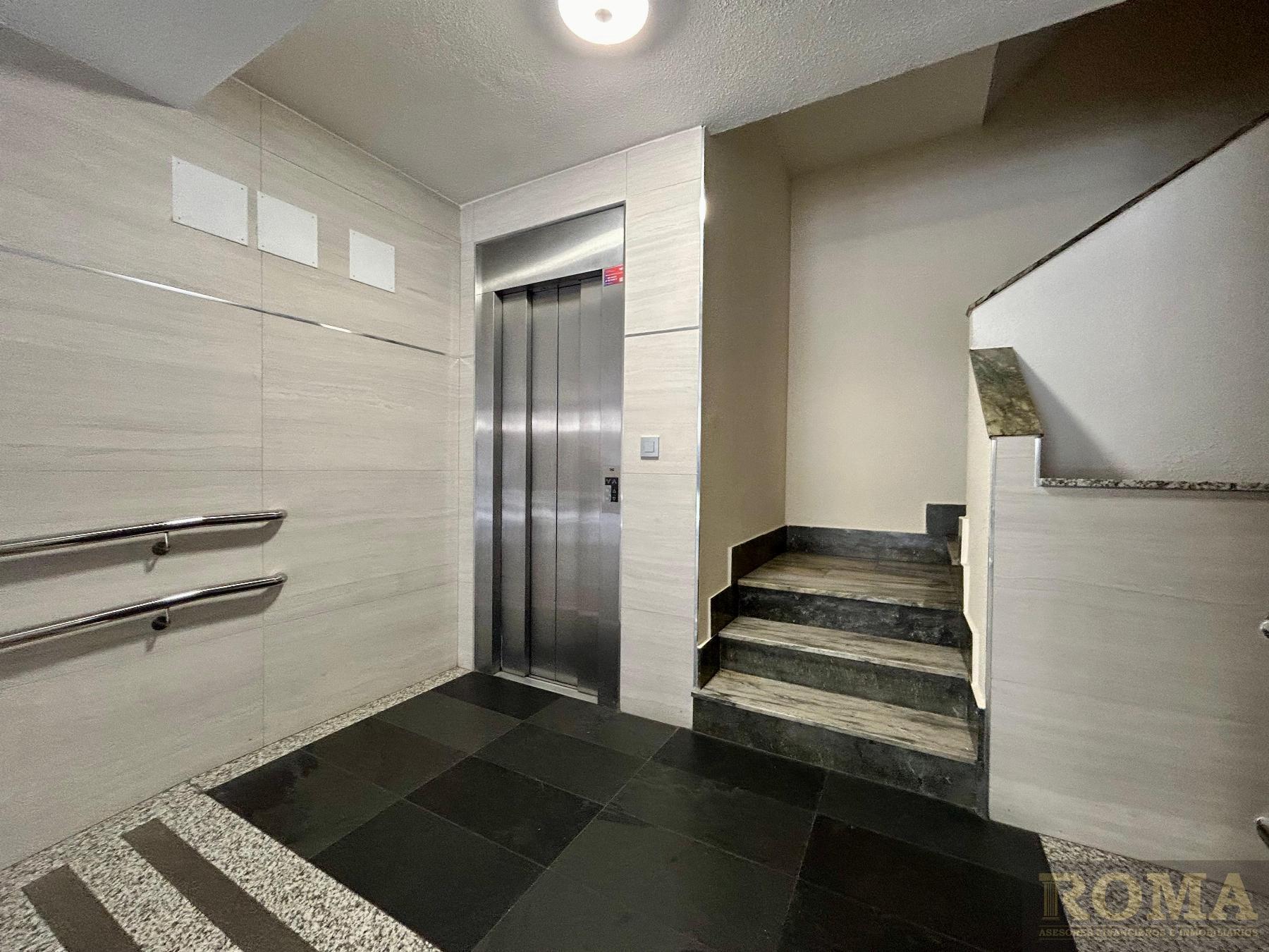 For sale of flat in Salamanca