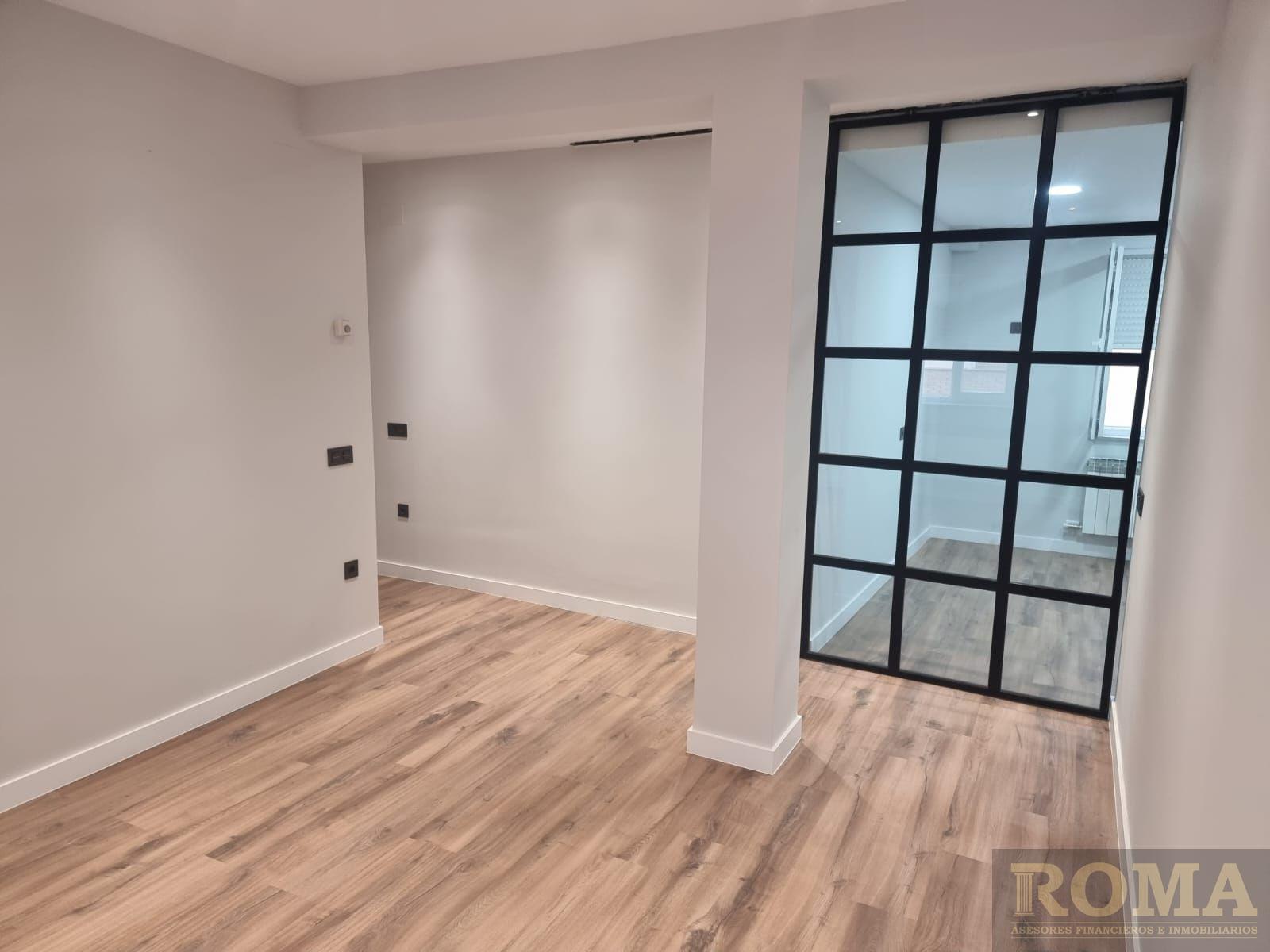 For sale of flat in Salamanca