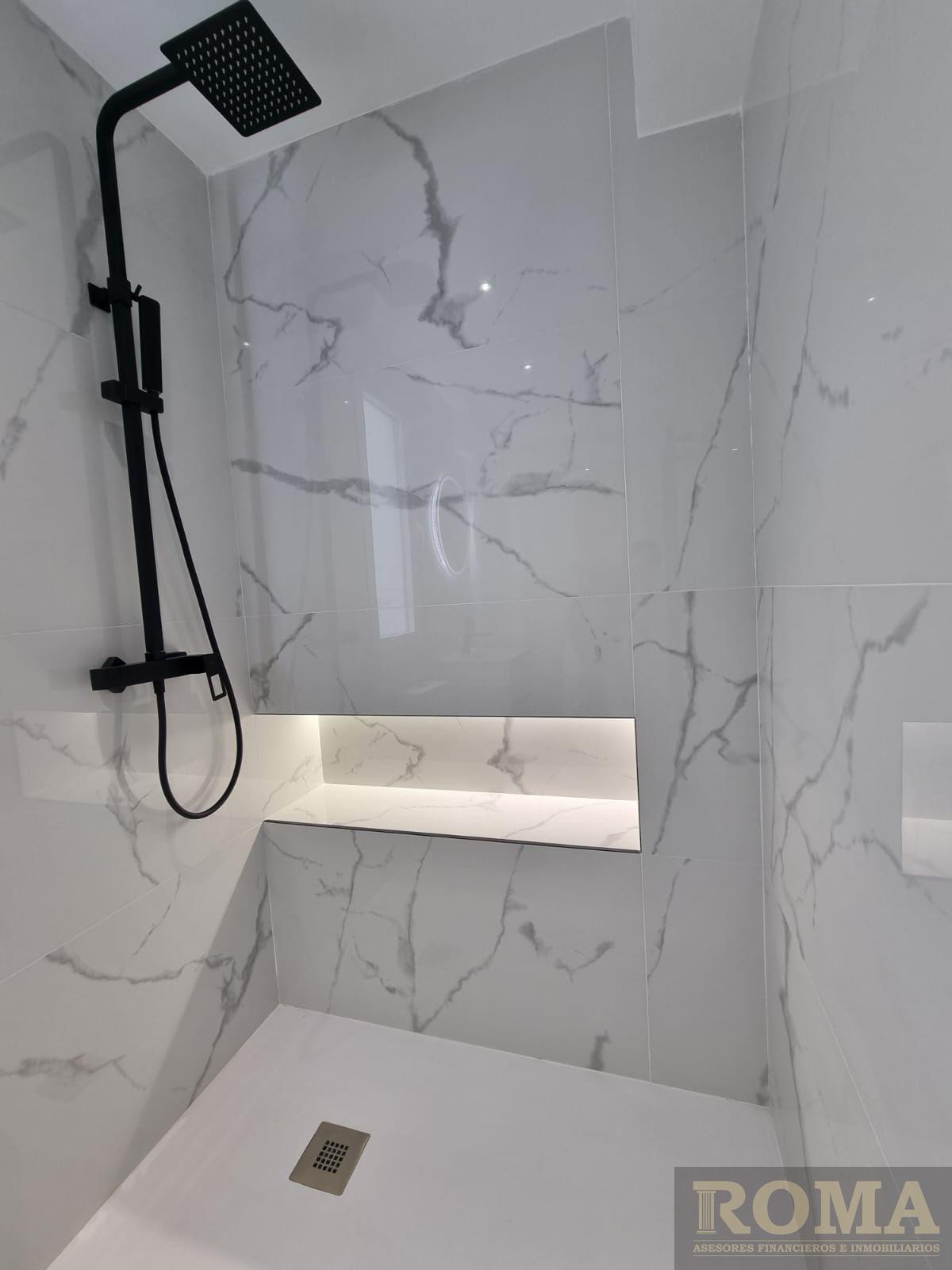 For sale of flat in Salamanca