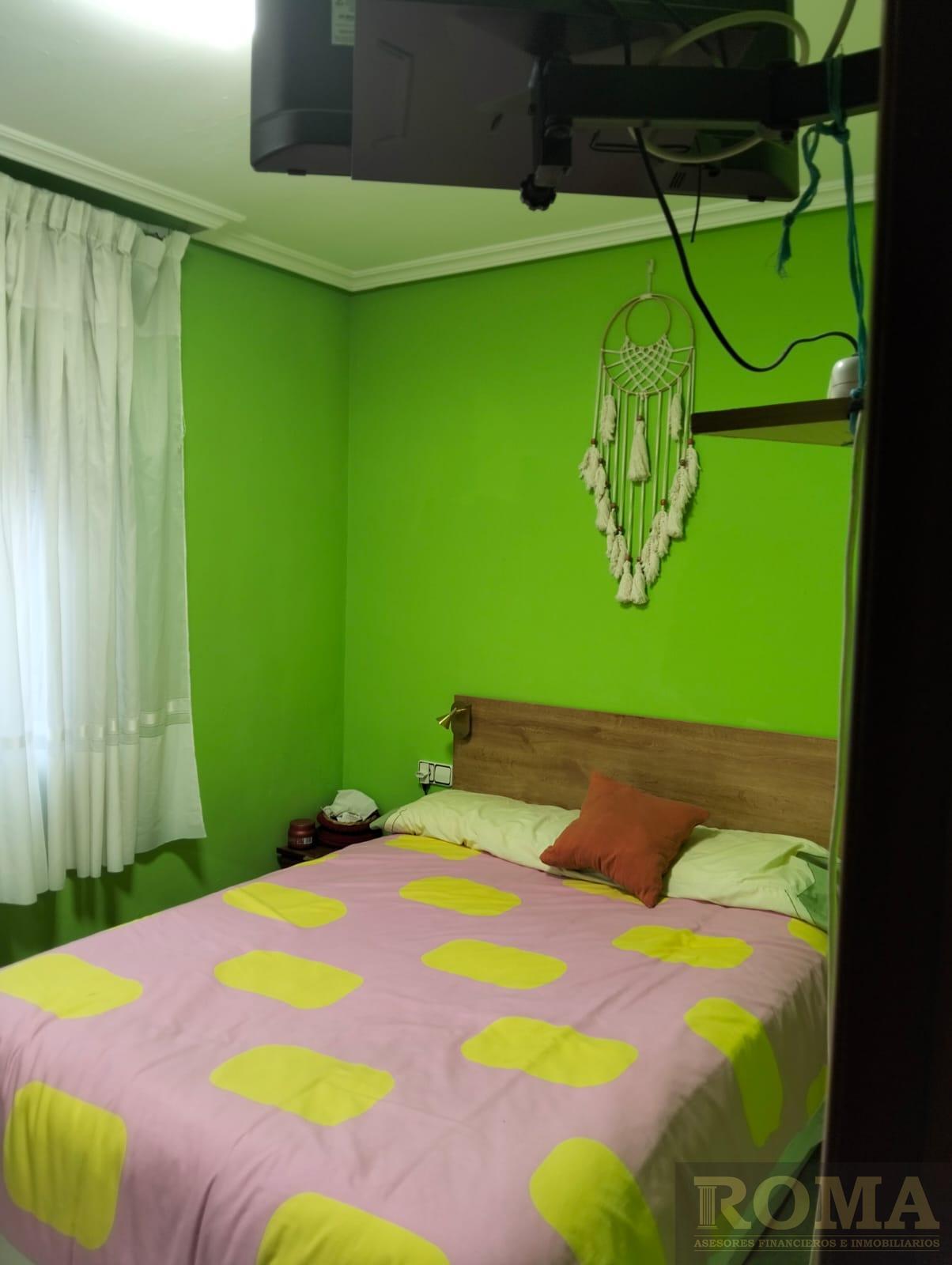 For sale of flat in Salamanca