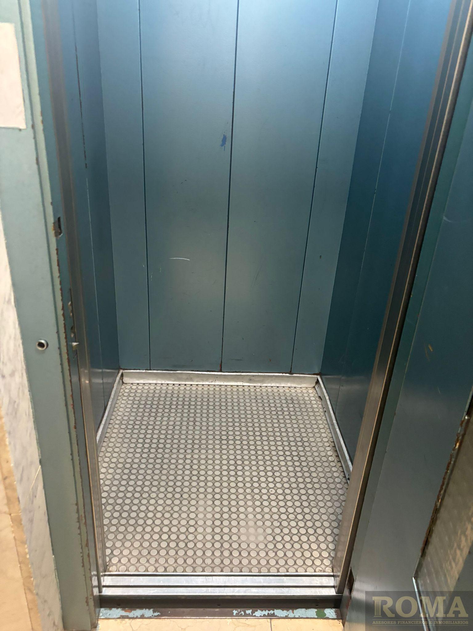 For sale of flat in Salamanca