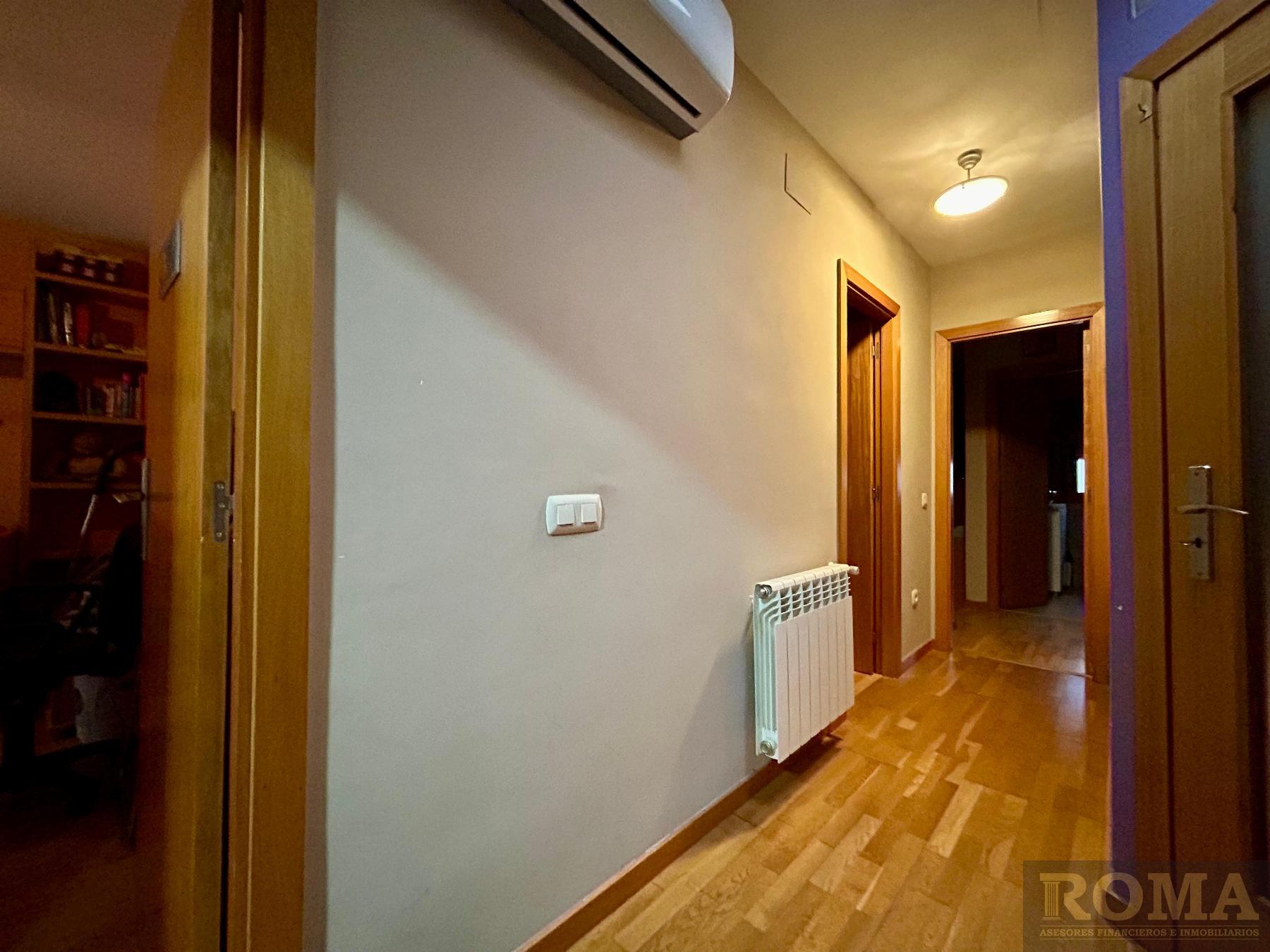 For sale of chalet in Doñinos de Salamanca