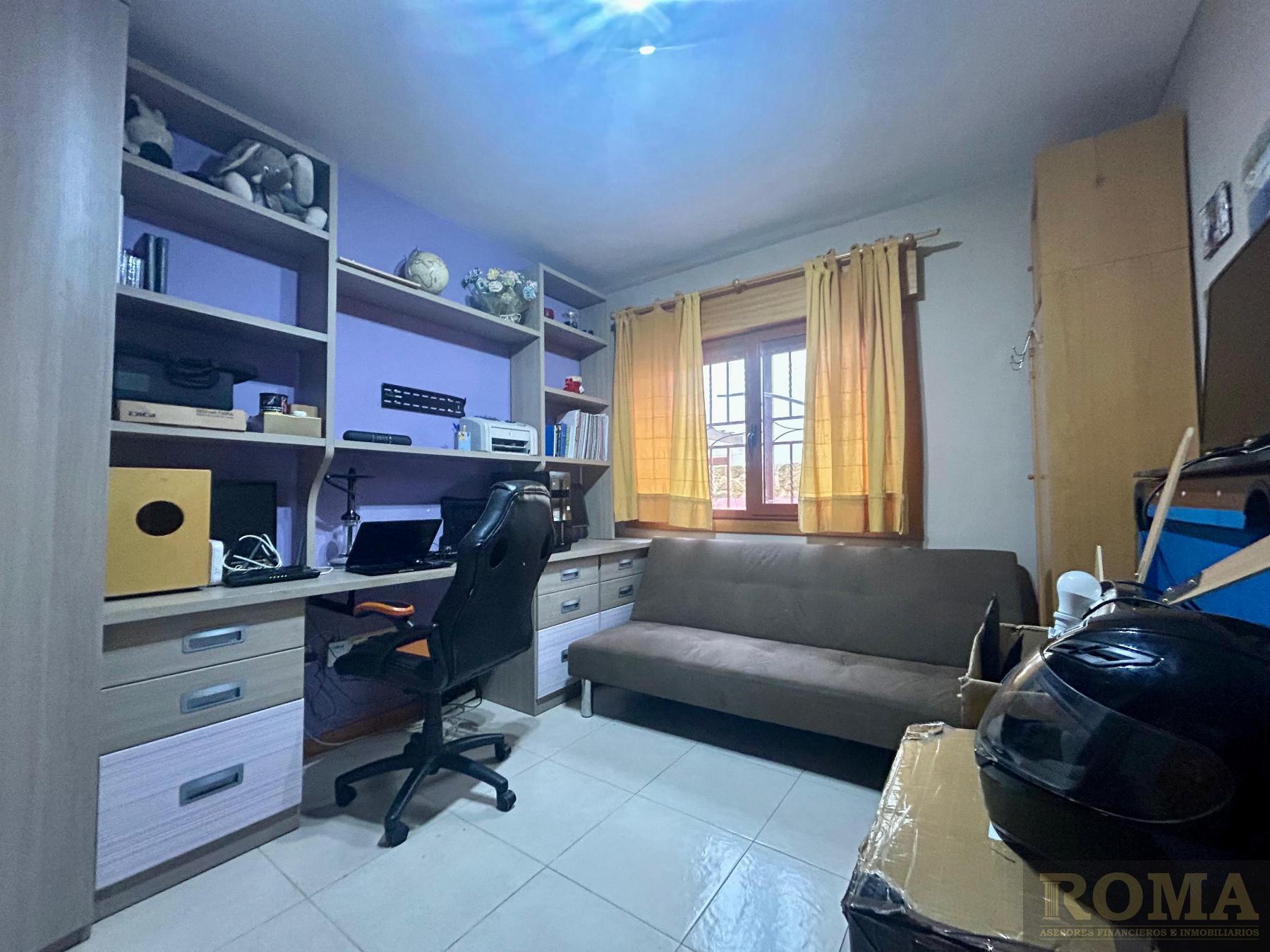 For sale of chalet in Doñinos de Salamanca