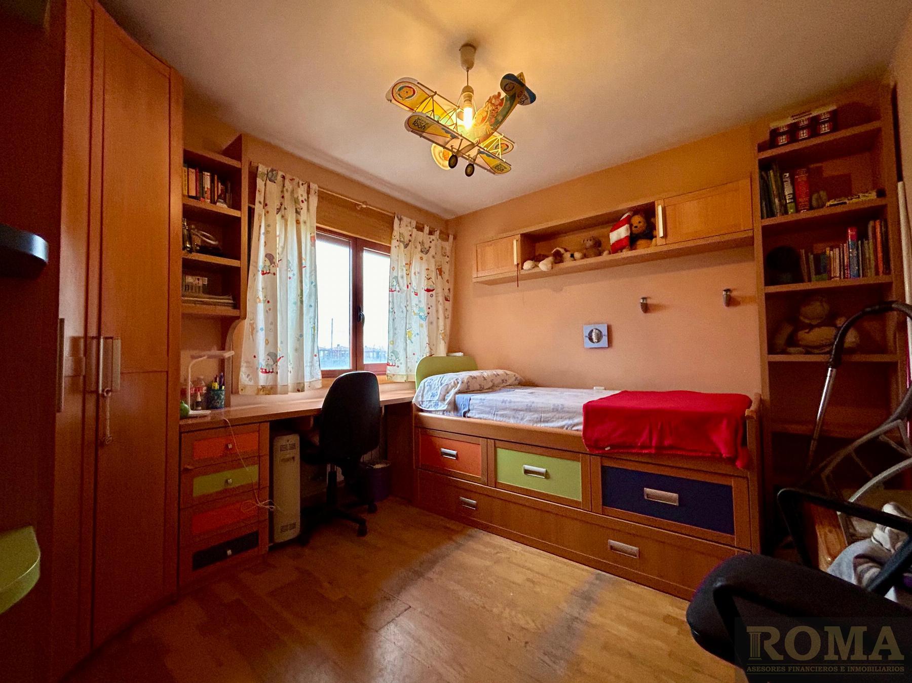 For sale of chalet in Doñinos de Salamanca