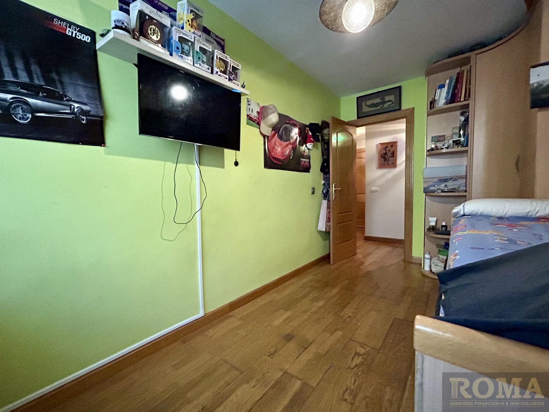 For sale of flat in Cabrerizos