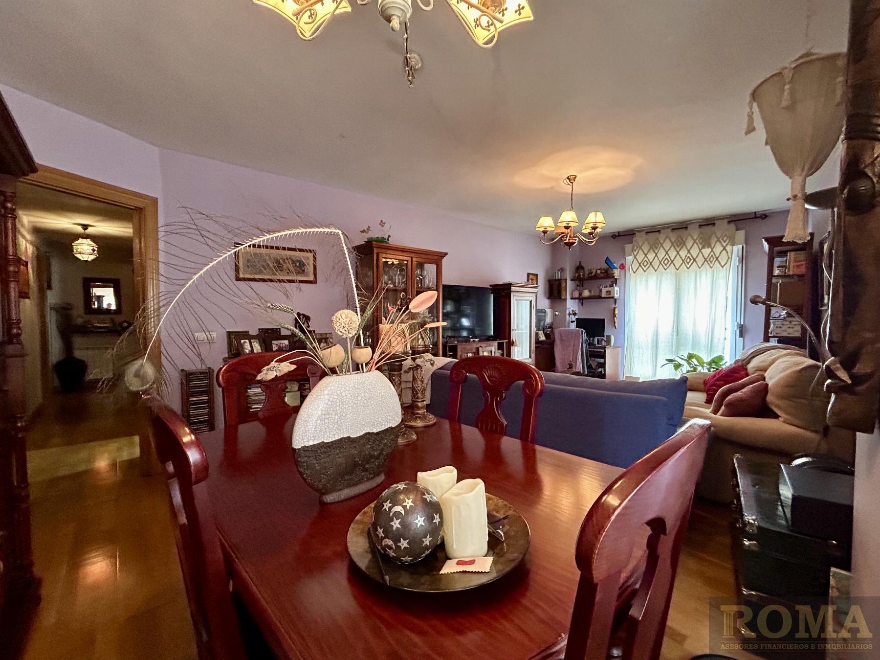 For sale of flat in Cabrerizos