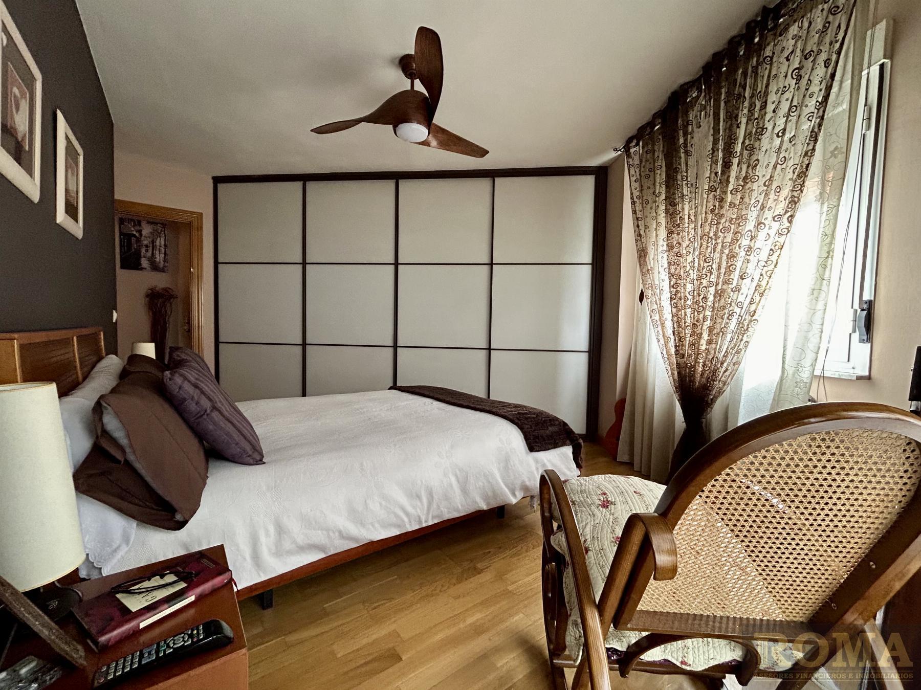 For sale of flat in Cabrerizos