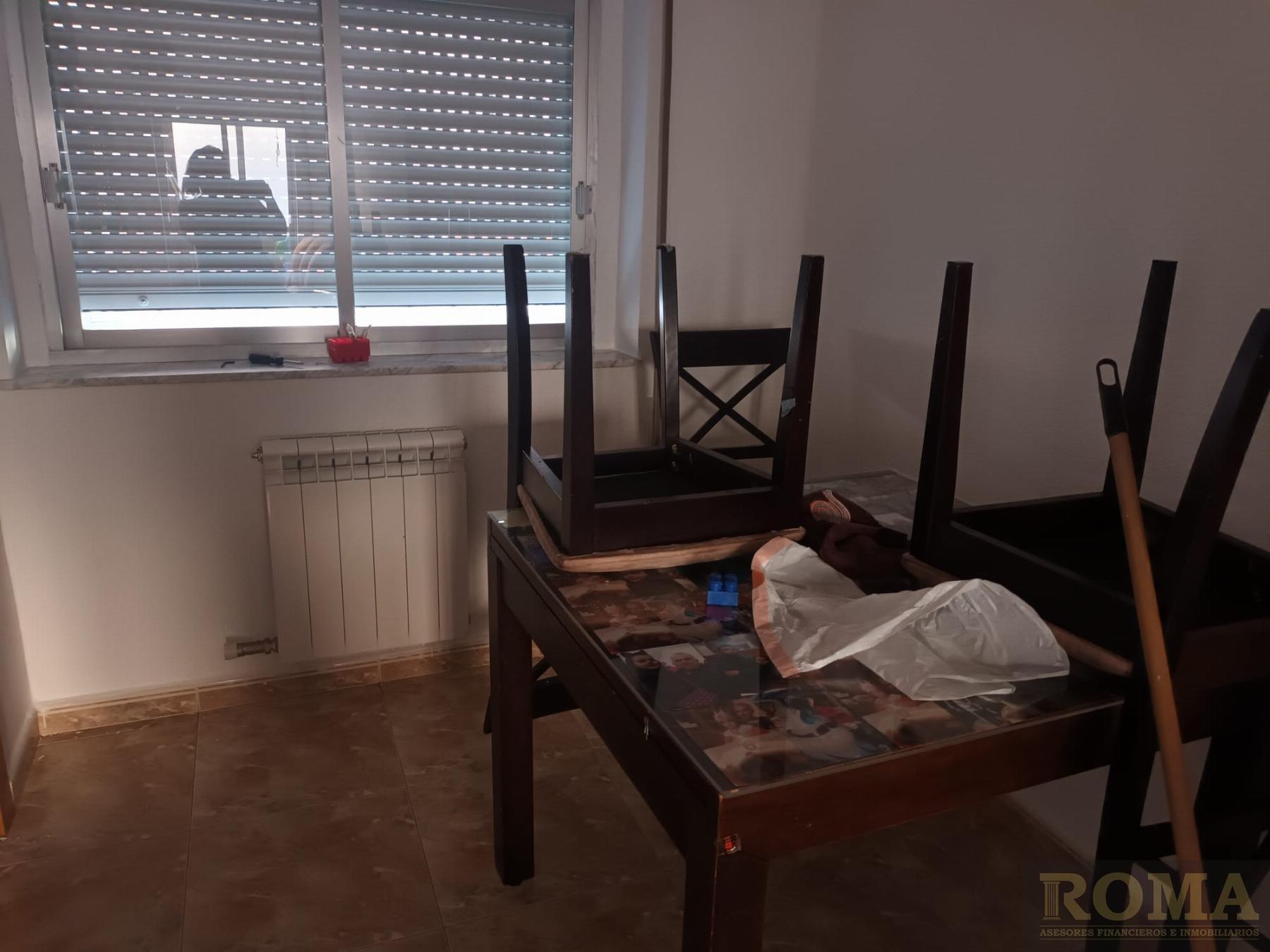 For sale of flat in Salamanca