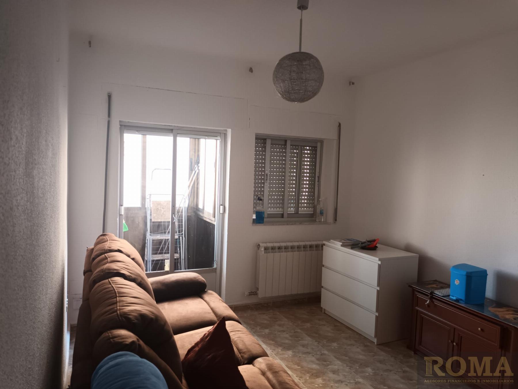 For sale of flat in Salamanca