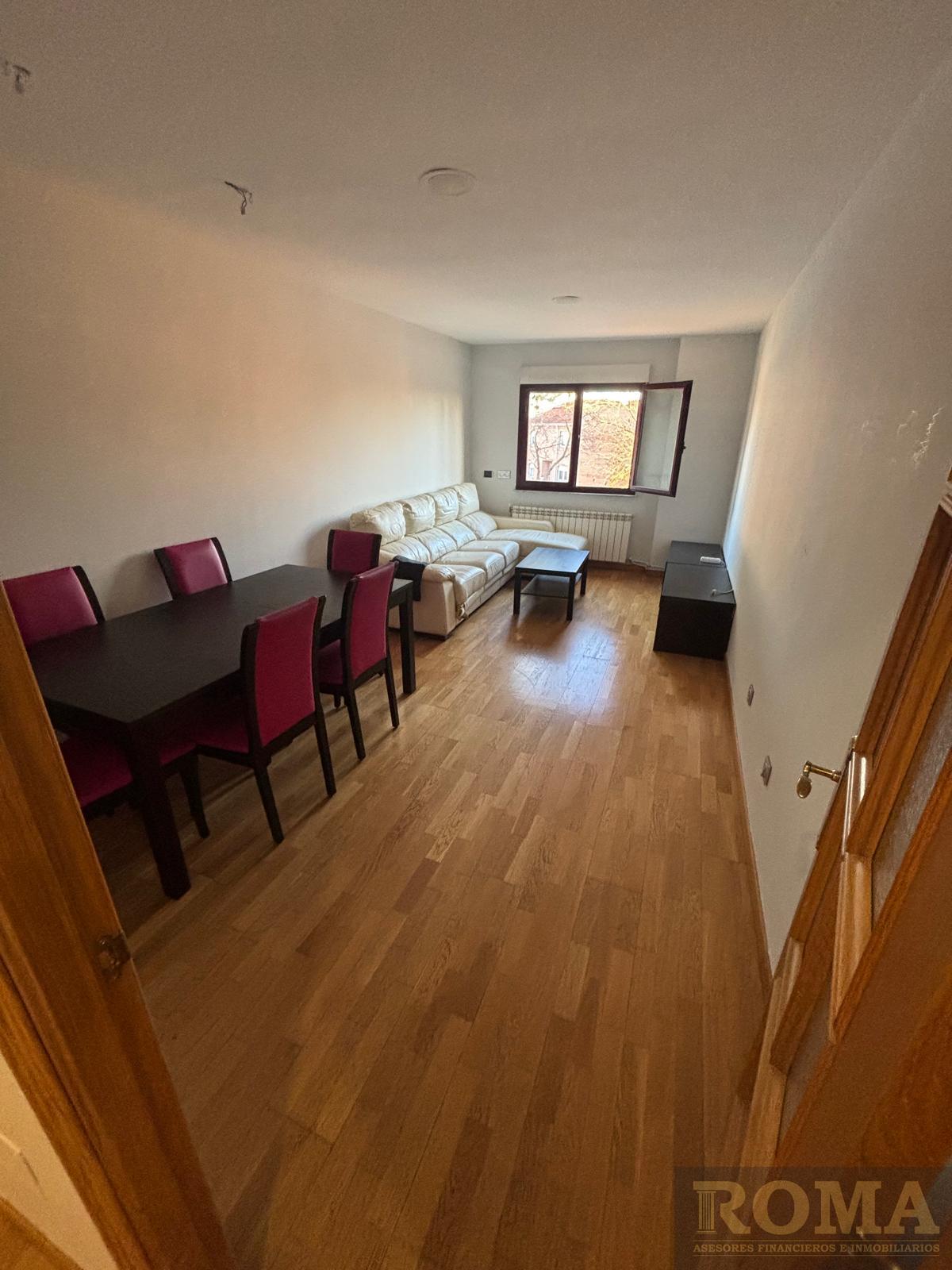 For sale of flat in Cabrerizos