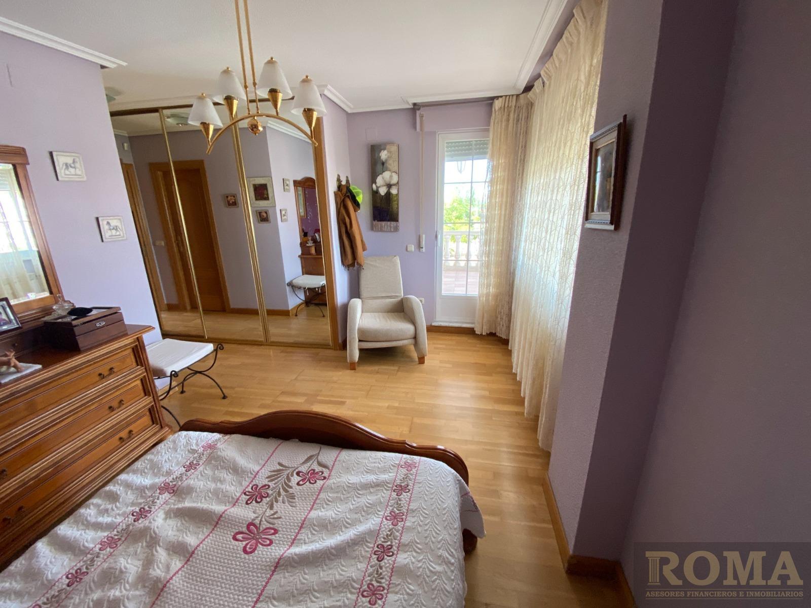 Venta de chalet en Santa Marta de Tormes
