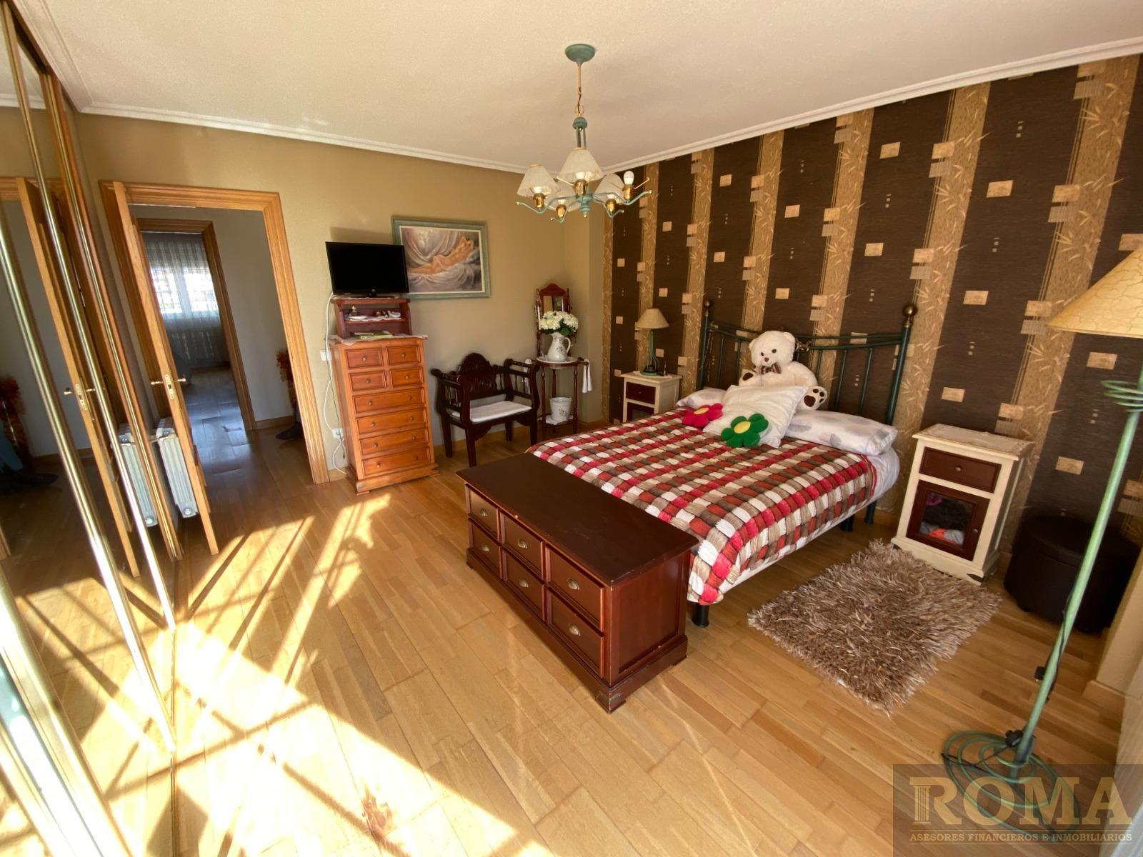 Venta de chalet en Santa Marta de Tormes