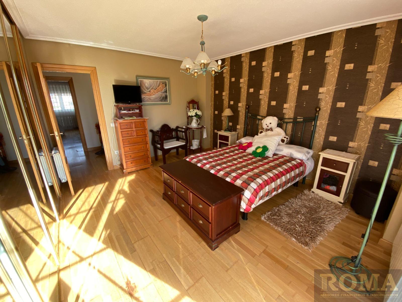 Venta de chalet en Santa Marta de Tormes