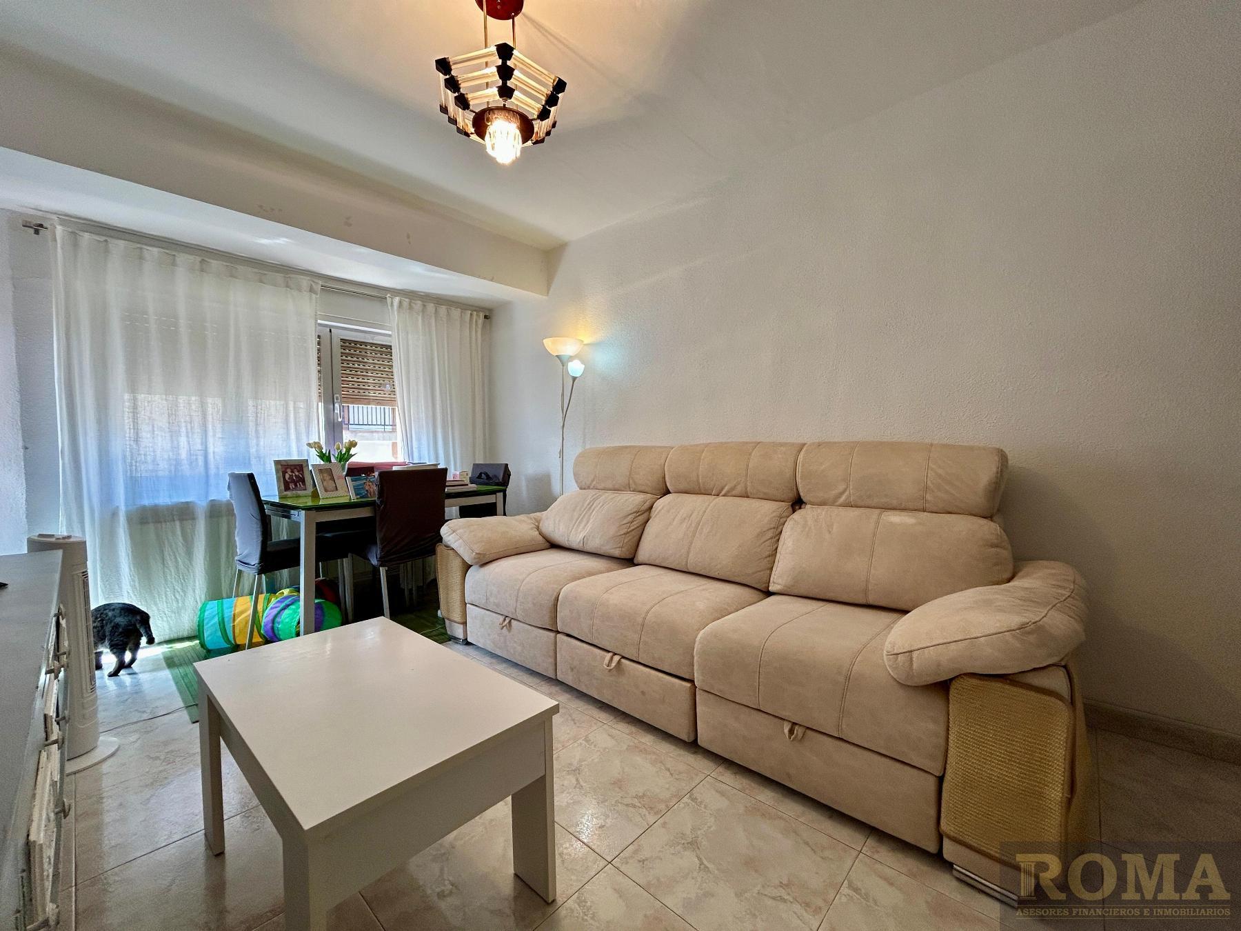For sale of flat in Salamanca