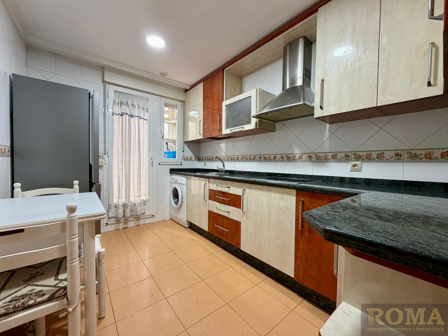 For sale of flat in Cabrerizos