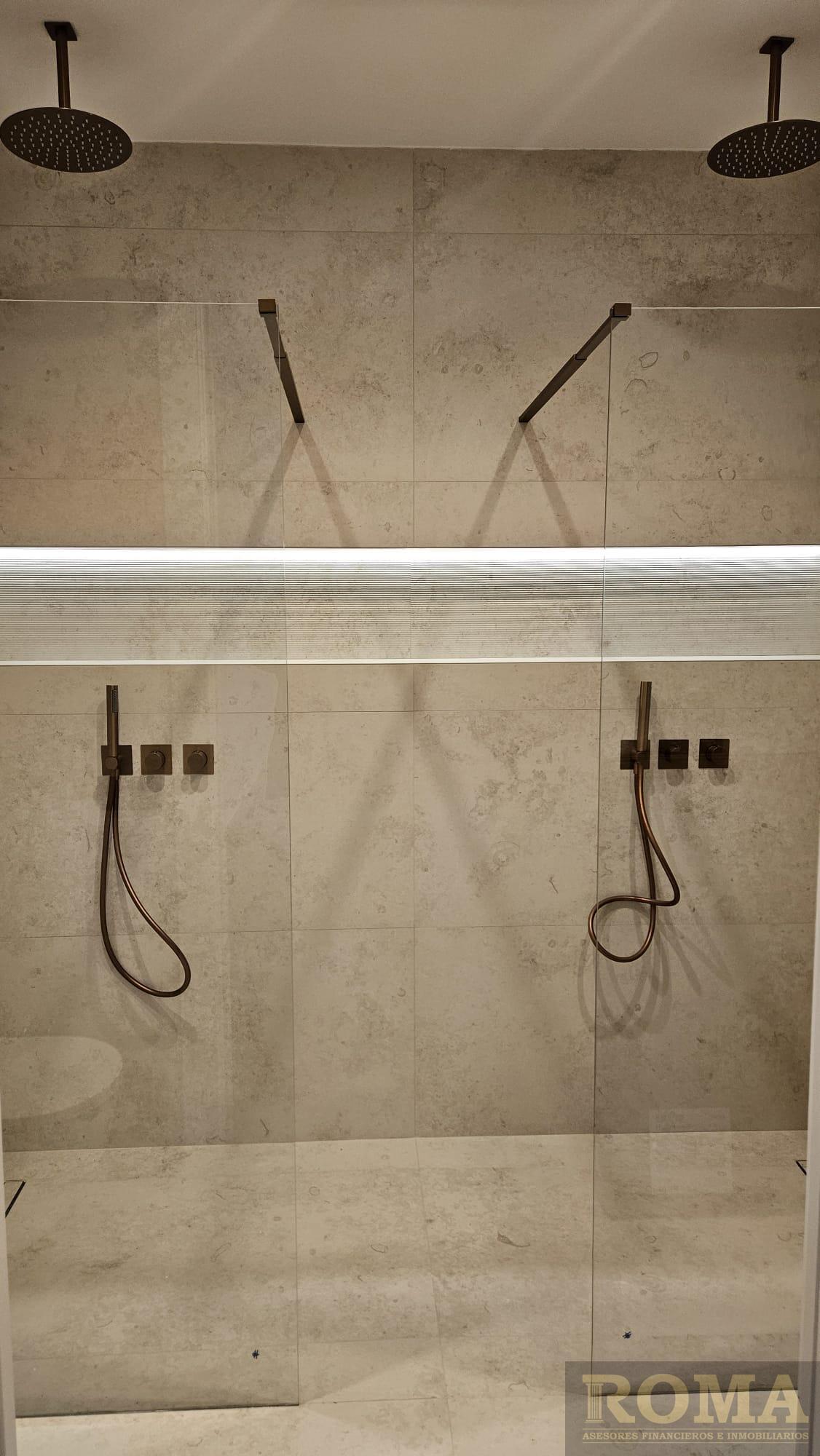 For sale of flat in Salamanca