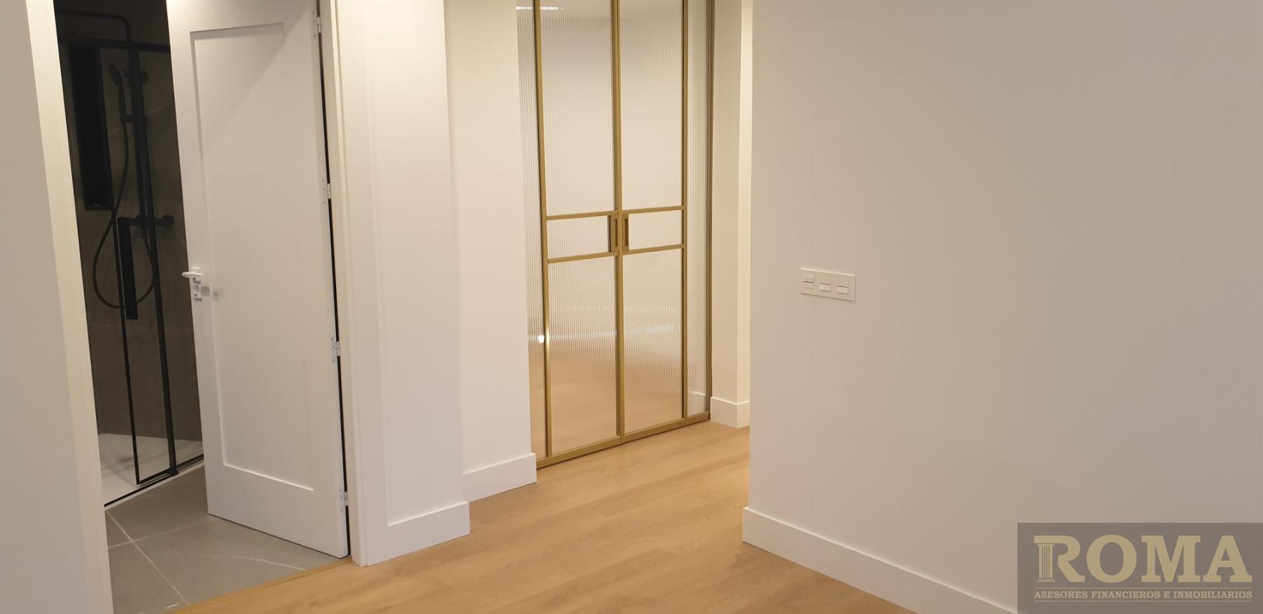 For sale of flat in Salamanca