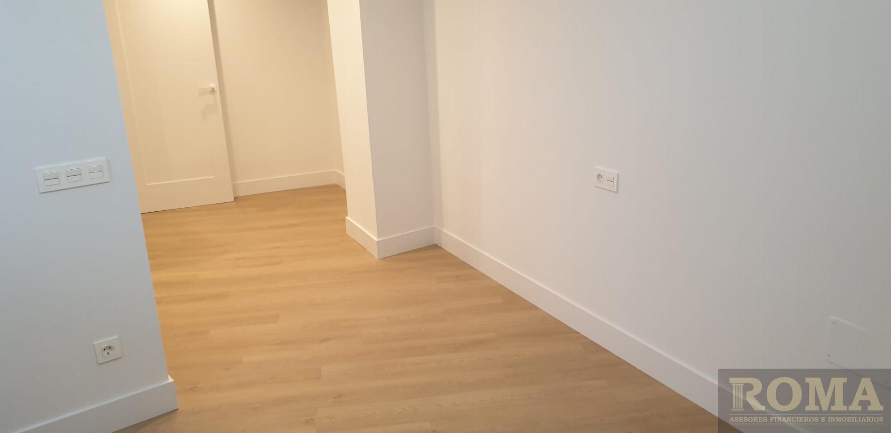For sale of flat in Salamanca