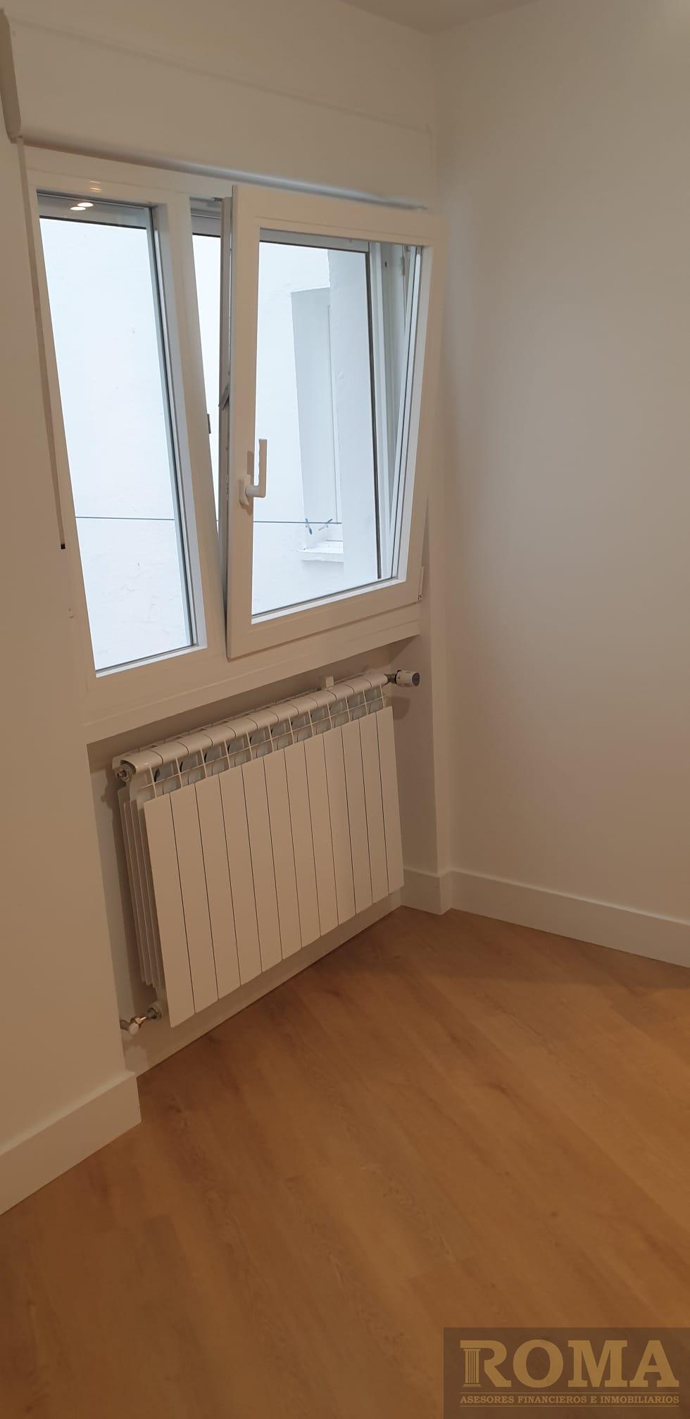 For sale of flat in Salamanca