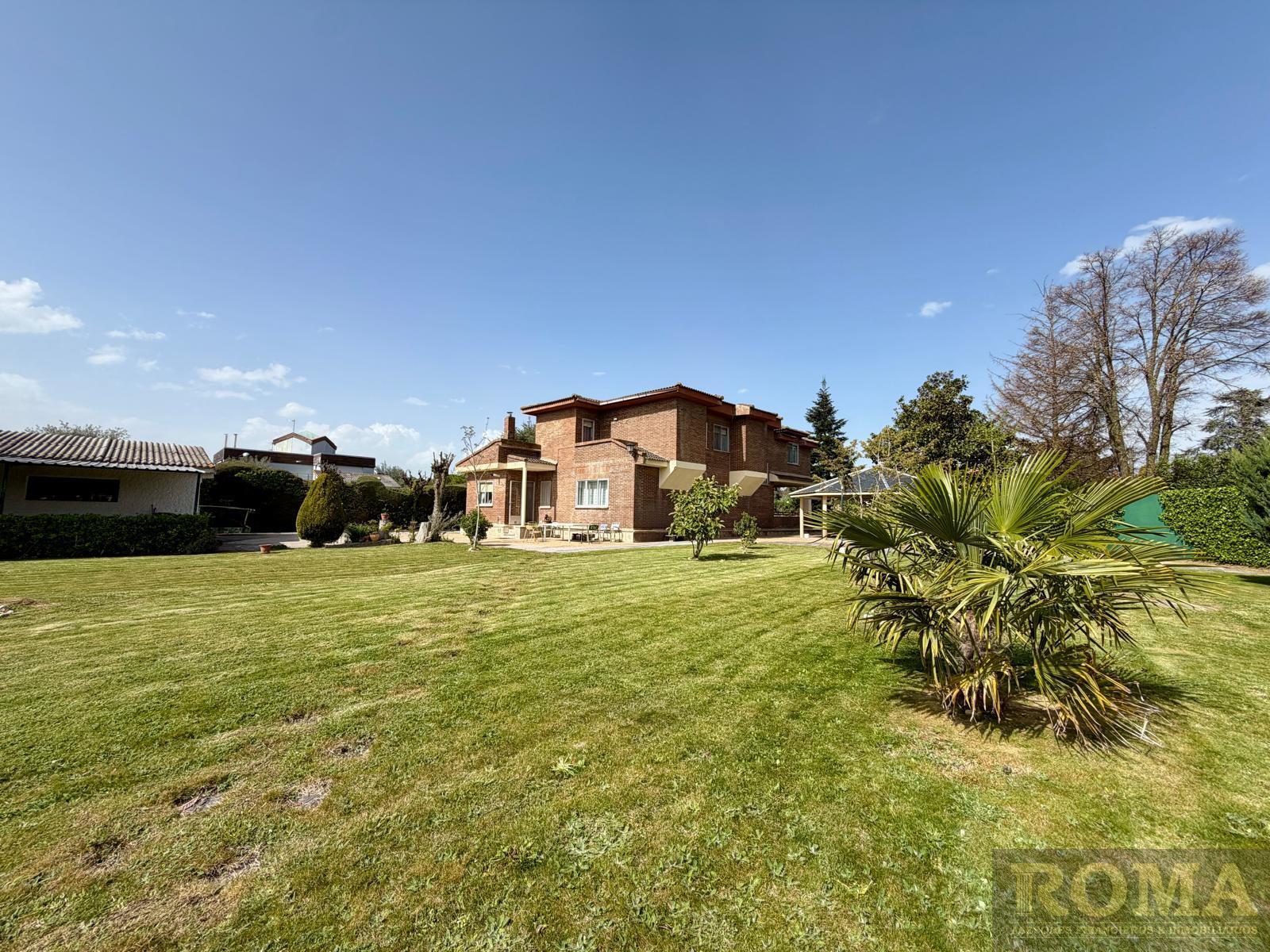 Venta de chalet en Cabrerizos