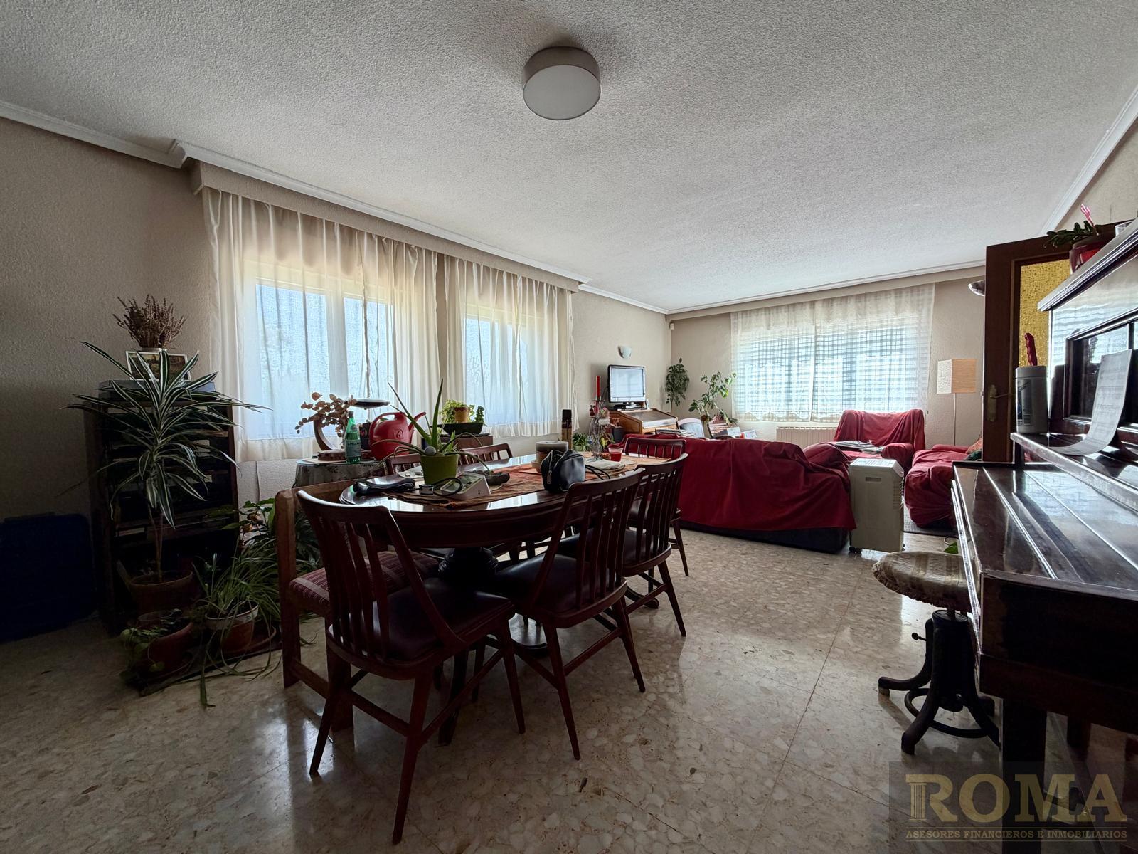 Venta de chalet en Cabrerizos